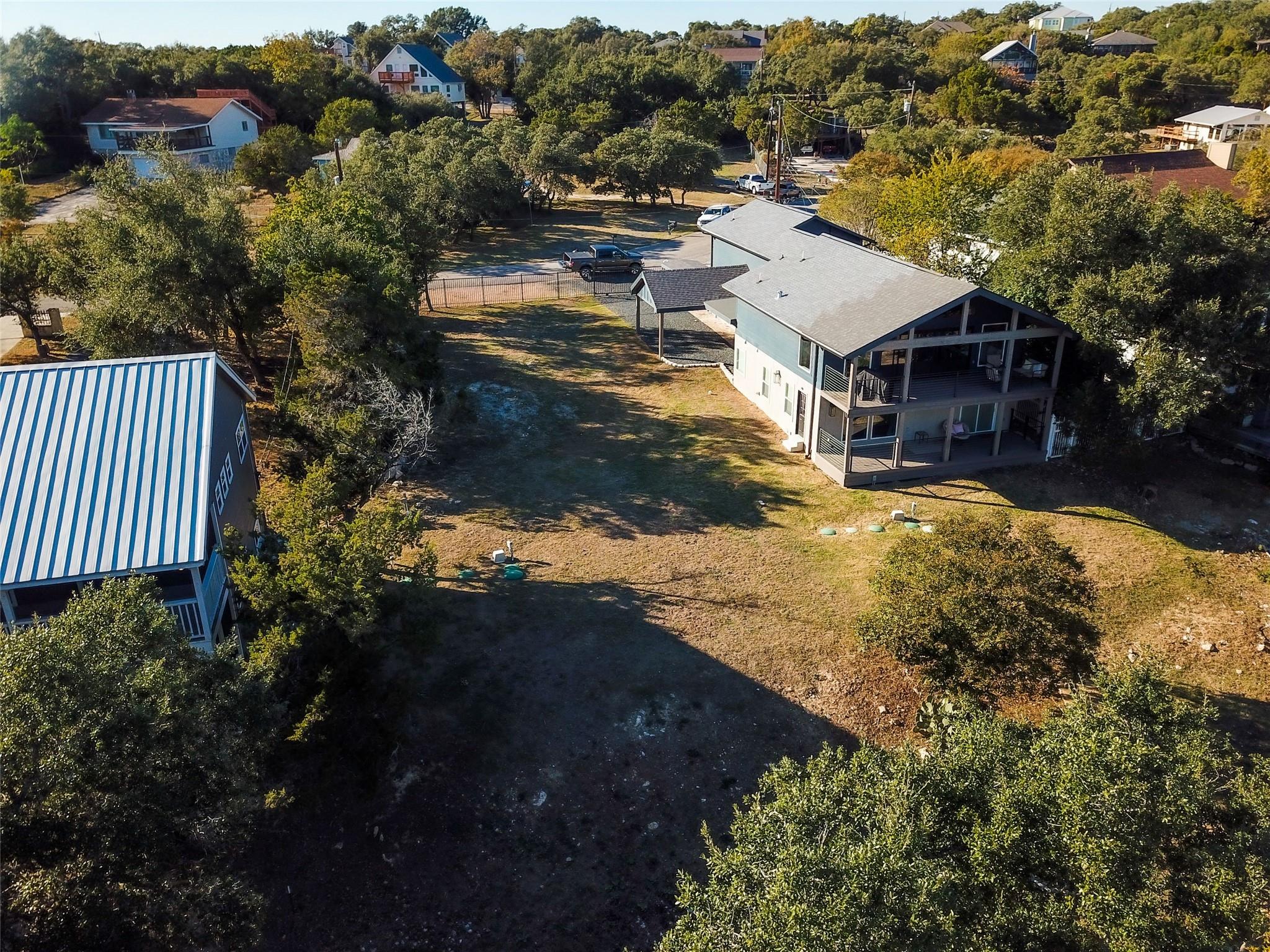 864 Lakebreeze Dr, Canyon Lake, TX 78133