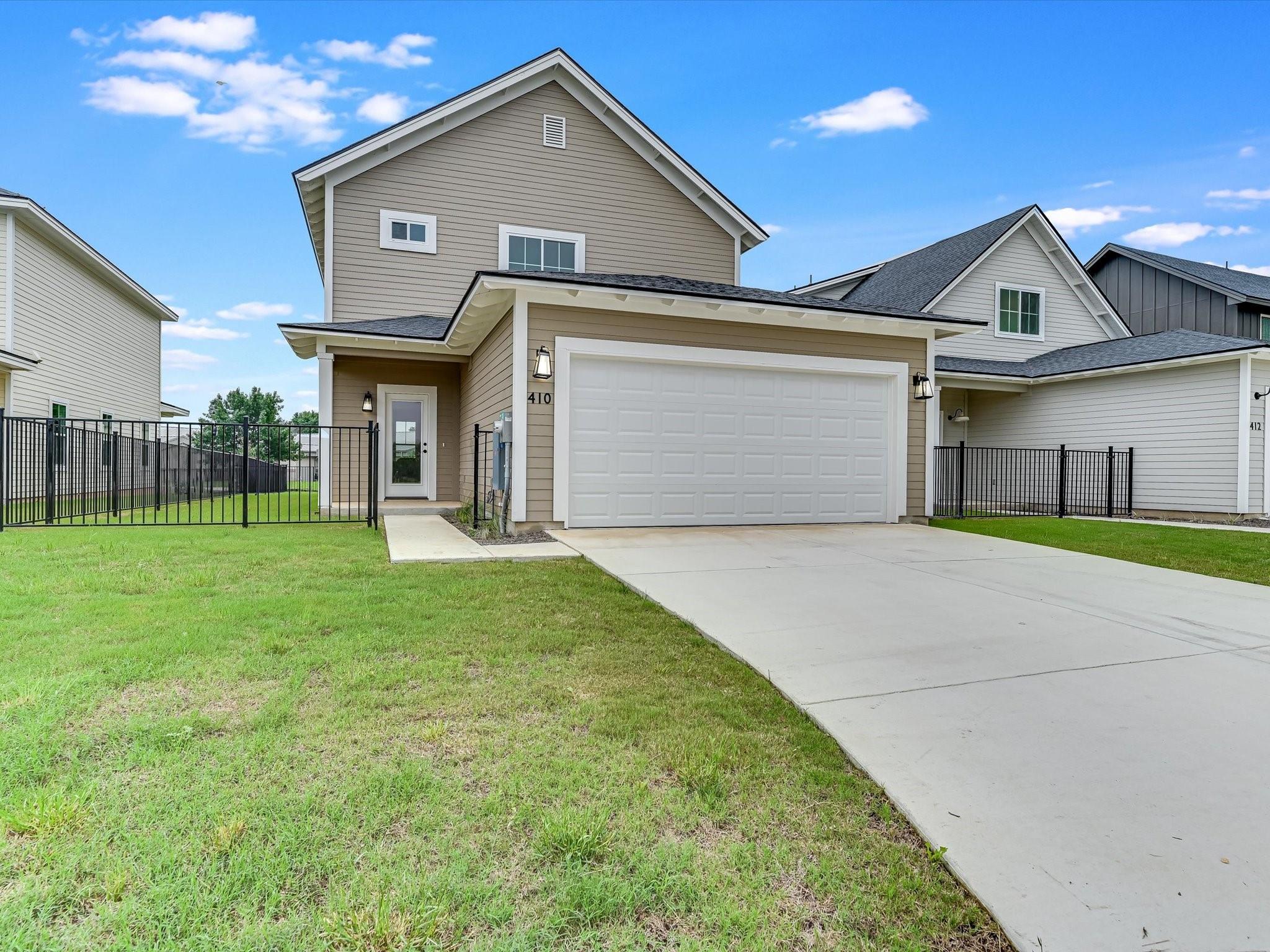 410 Stagecoach Trail, San Marcos, TX 78666