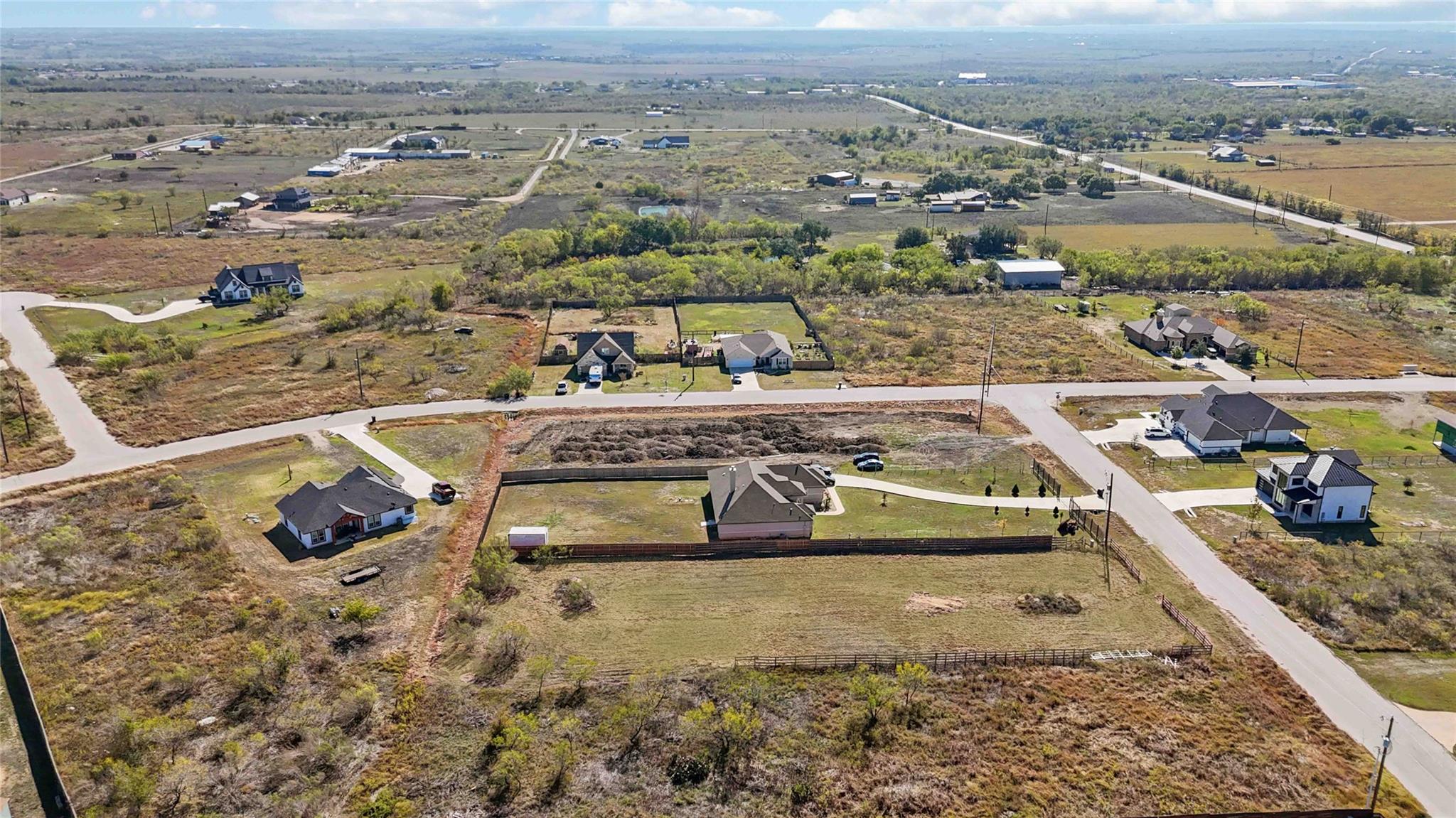 154 Burrobrush St, Niederwald, TX 78640