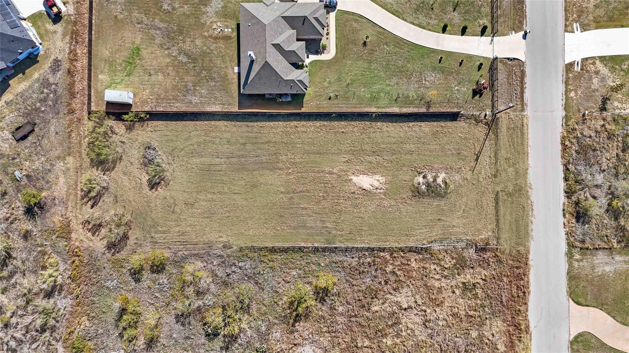 154 Burrobrush St, Niederwald, TX 78640