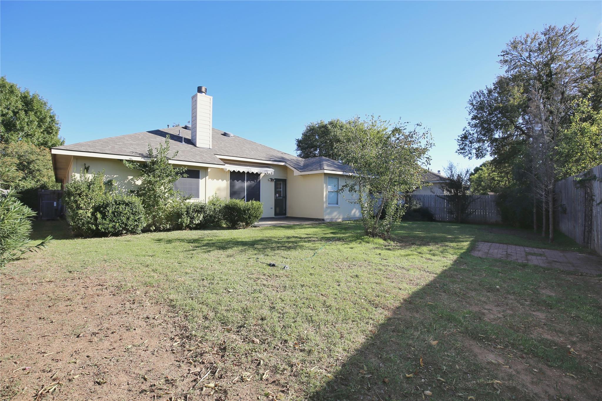 625 Columbine Ave, Cedar Park, TX 78613