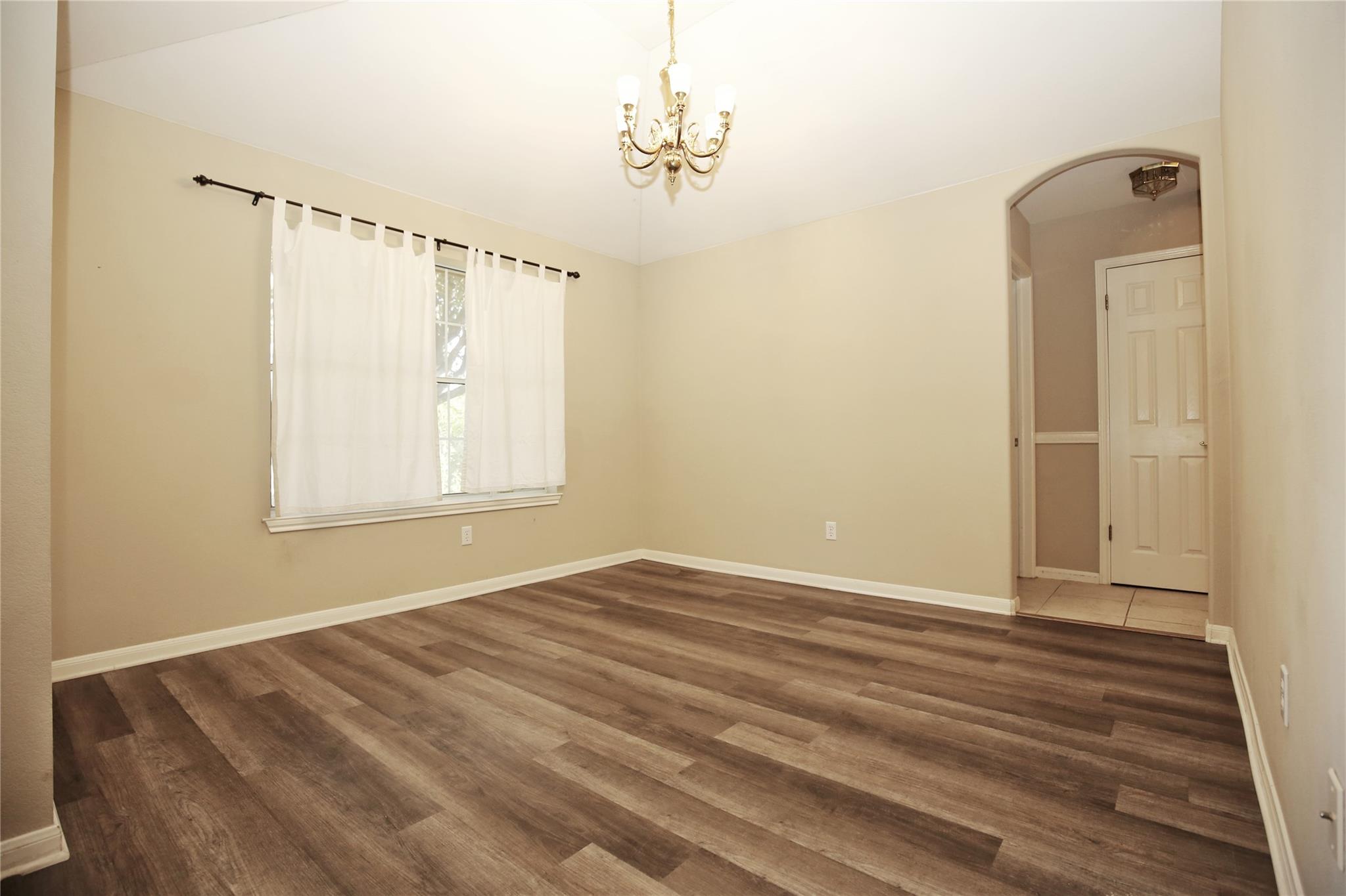 625 Columbine Ave, Cedar Park, TX 78613