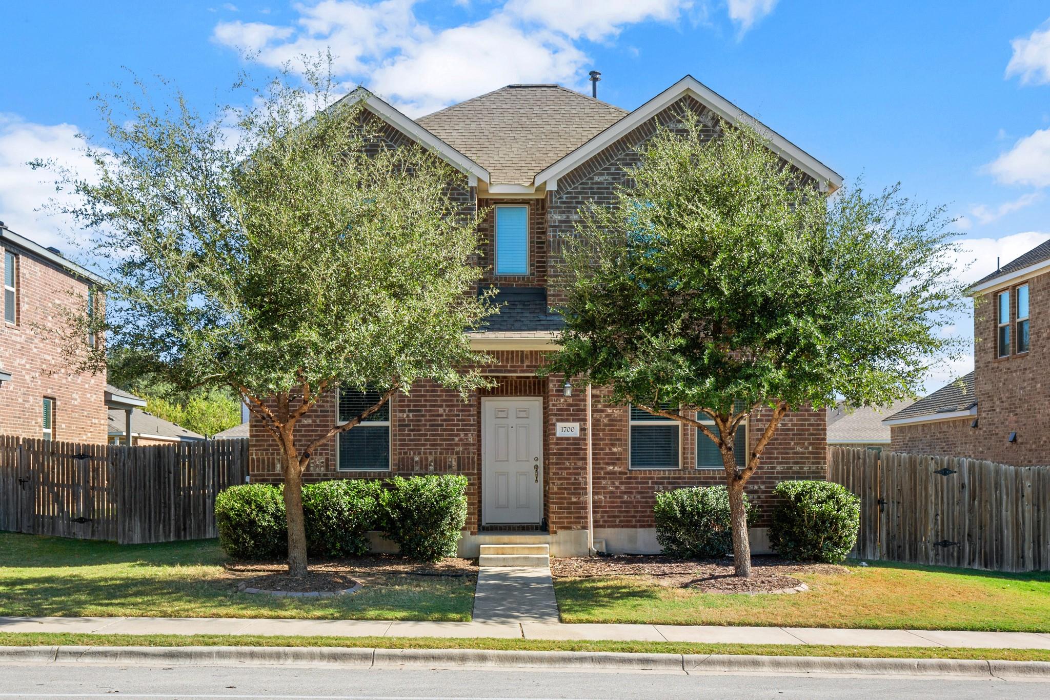 1700 W Broade St, Leander, TX 78641