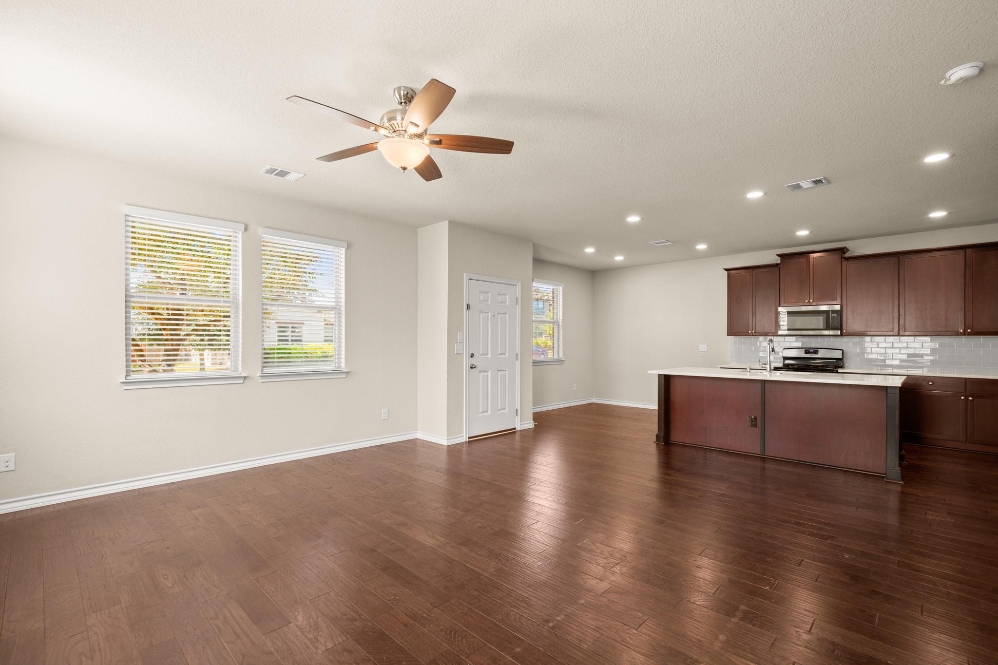 1700 W Broade St, Leander, TX 78641