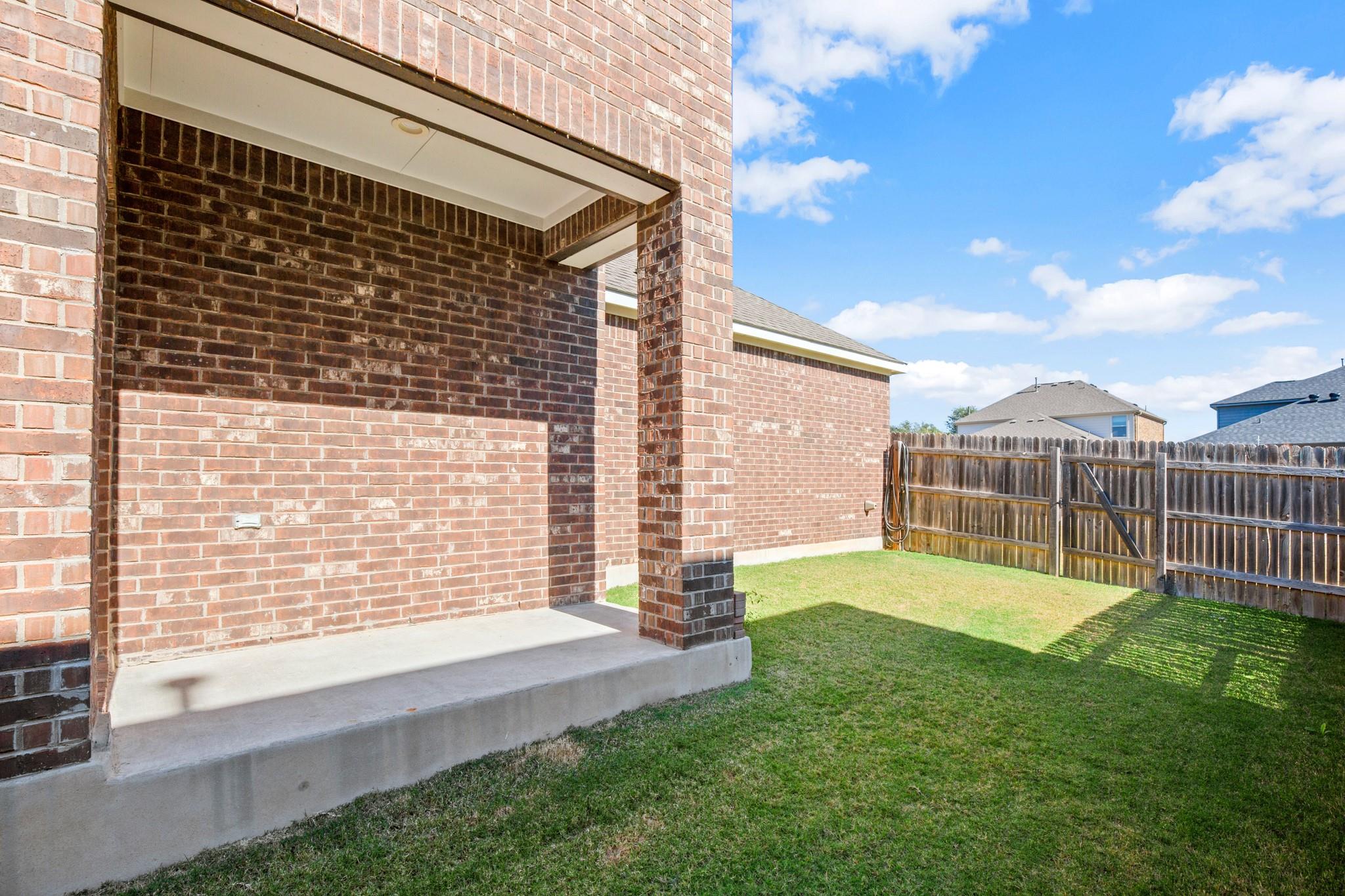 1700 W Broade St, Leander, TX 78641