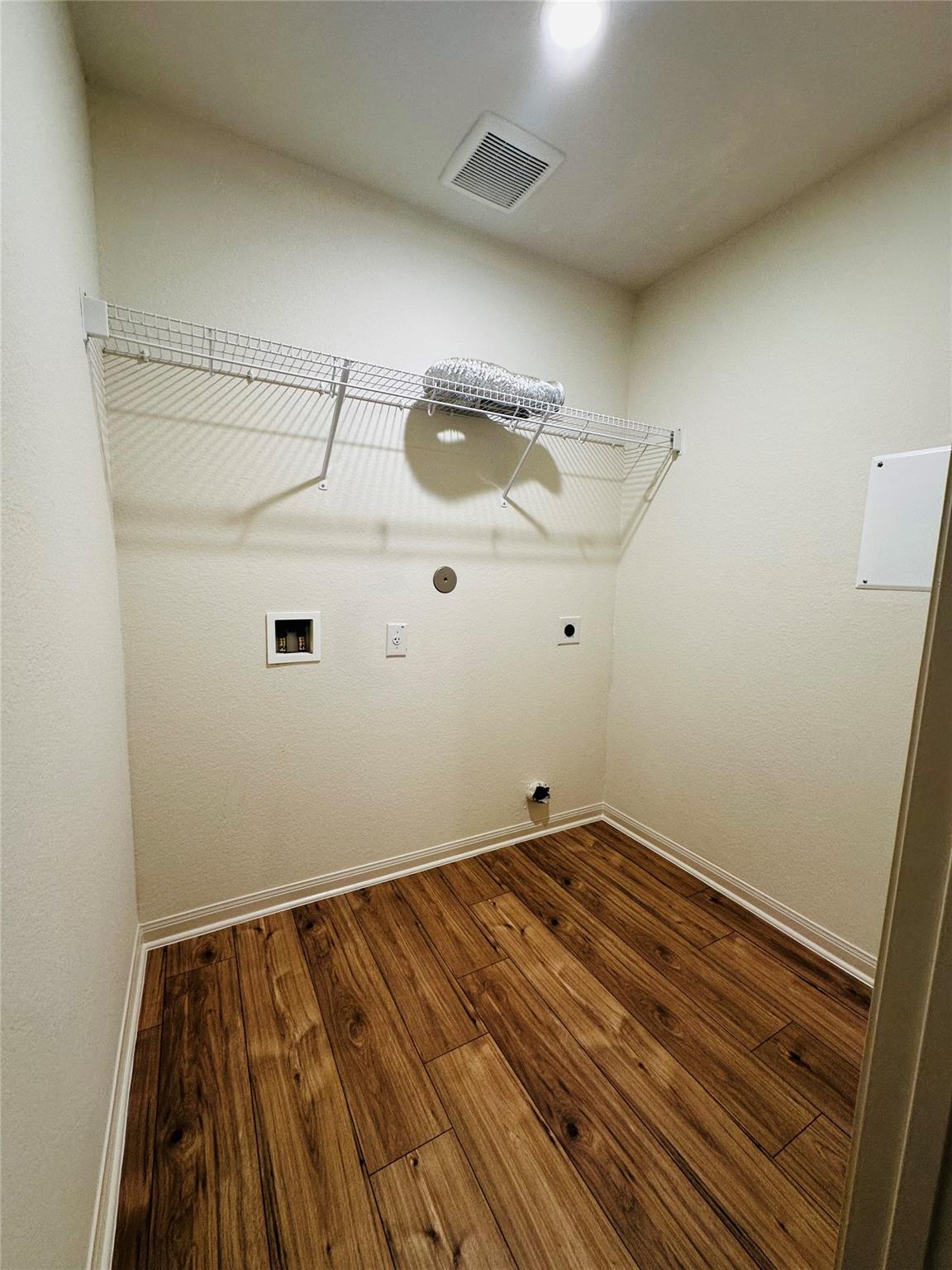 18501 Quiet Range Dr, Elgin, TX 78621