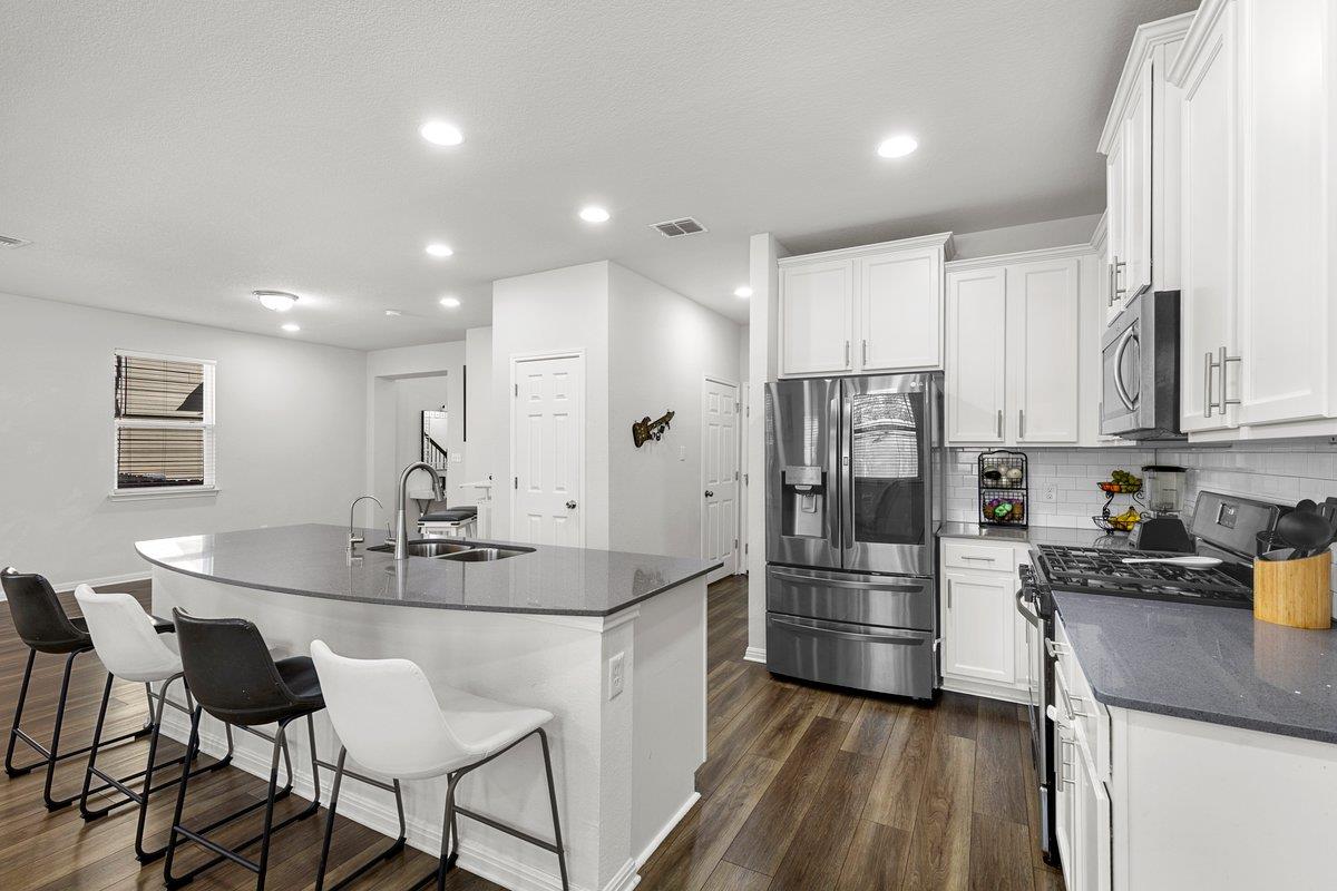 3201 College Park Dr # 21, Round Rock, TX 78665