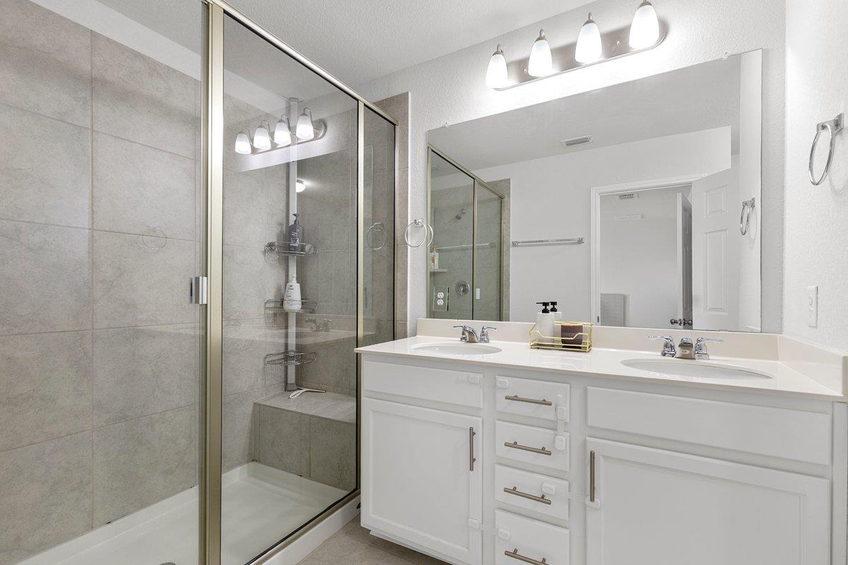 3201 College Park Dr # 21, Round Rock, TX 78665