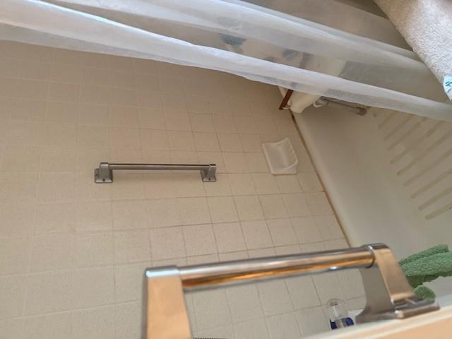 910 E Avenue I, Lampasas, TX 76550