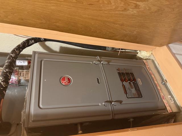 910 E Avenue I, Lampasas, TX 76550