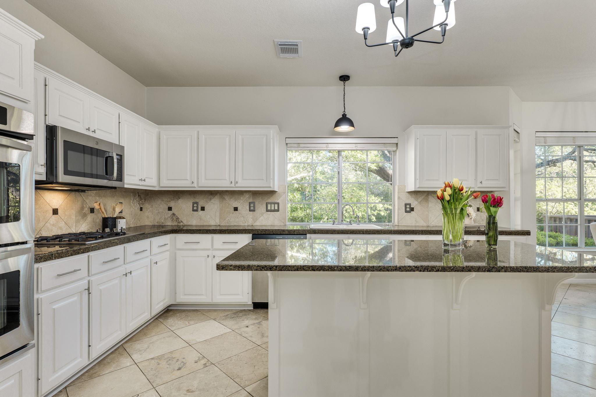 10701 Redmond Rd, Austin, TX 78739