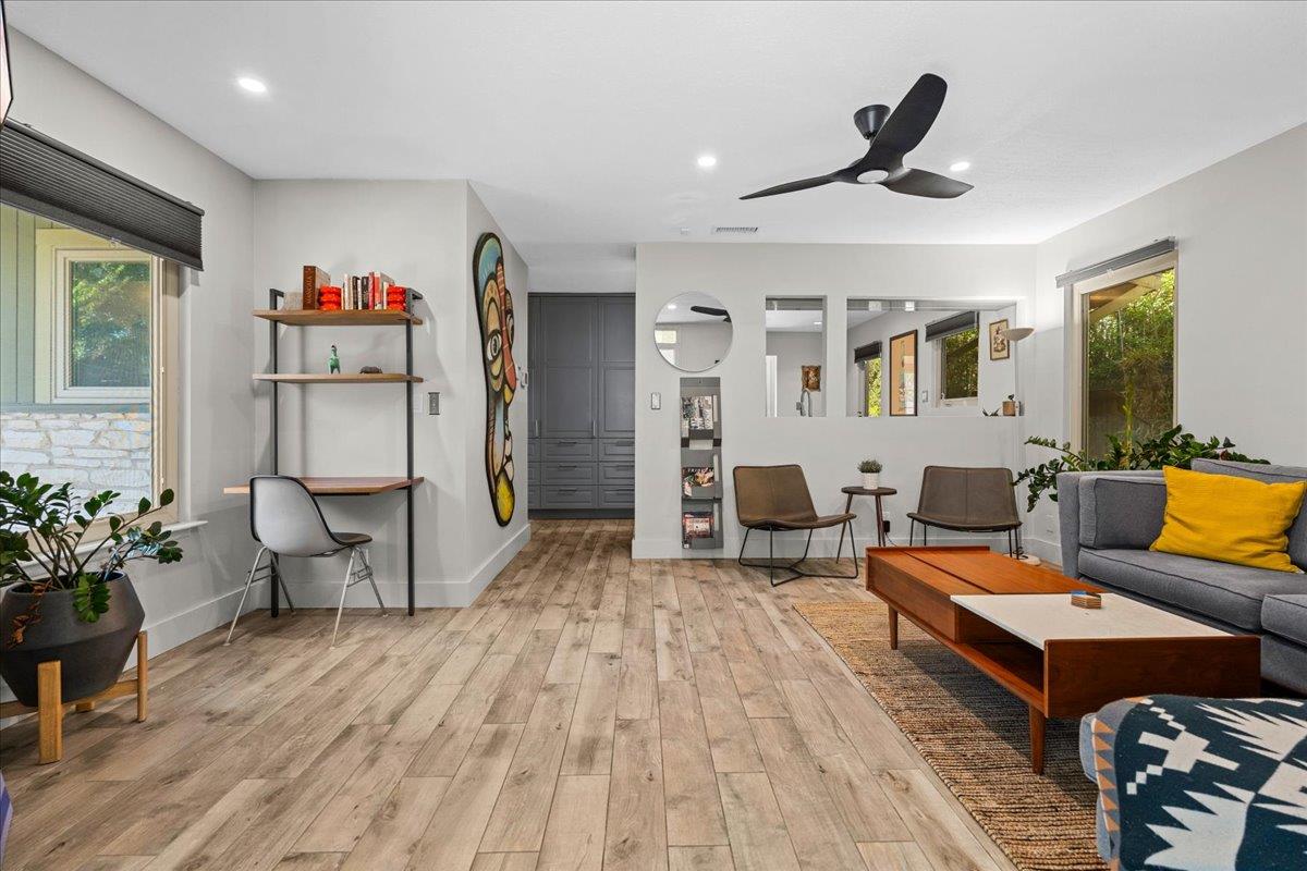 201 La Vista St, Austin, TX 78704