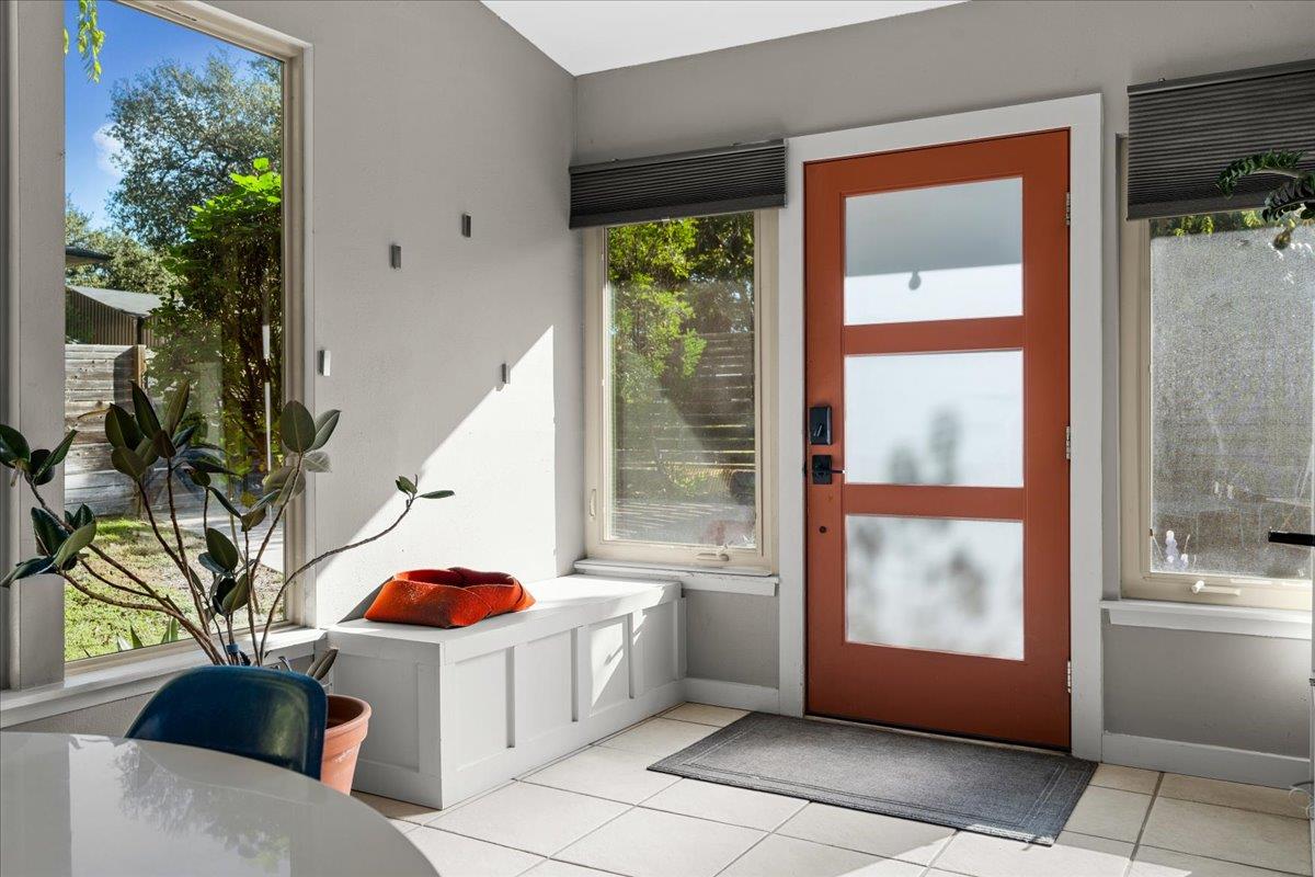 201 La Vista St, Austin, TX 78704