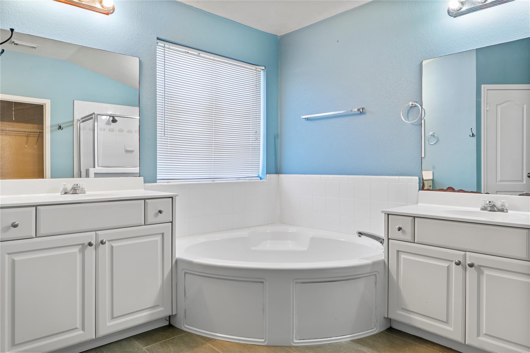 2306 Hayfield Sq, Pflugerville, TX 78660