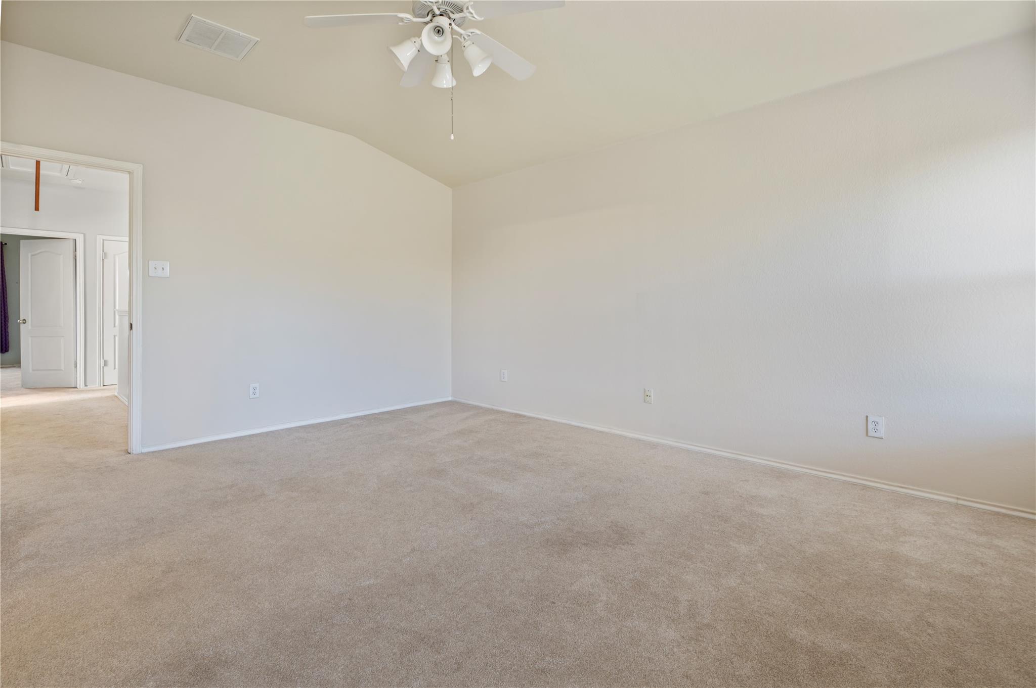 2306 Hayfield Sq, Pflugerville, TX 78660