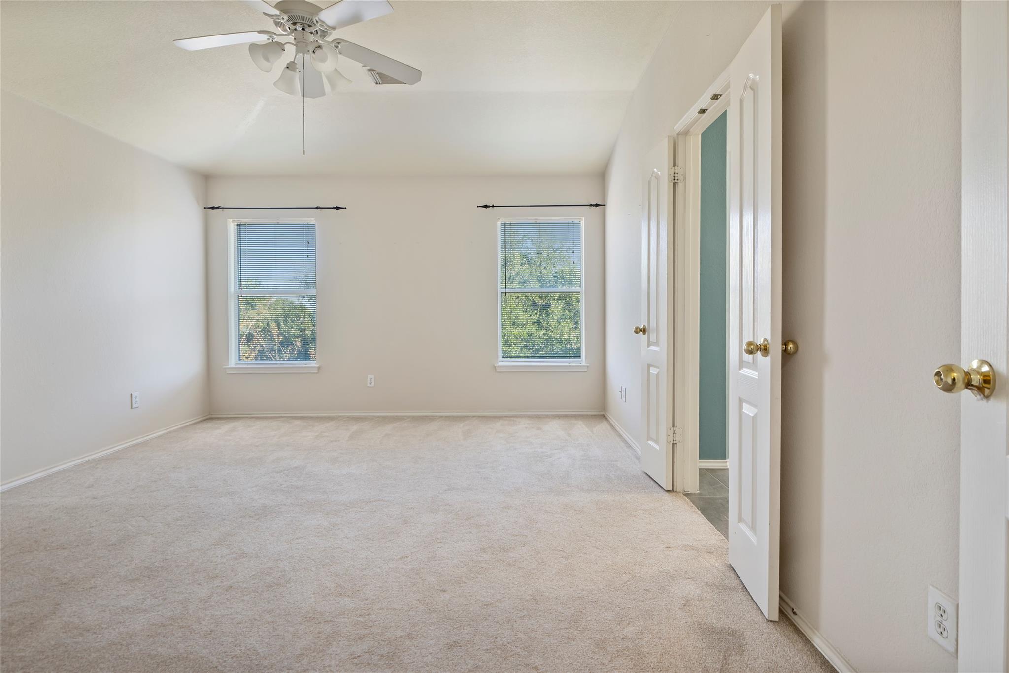 2306 Hayfield Sq, Pflugerville, TX 78660