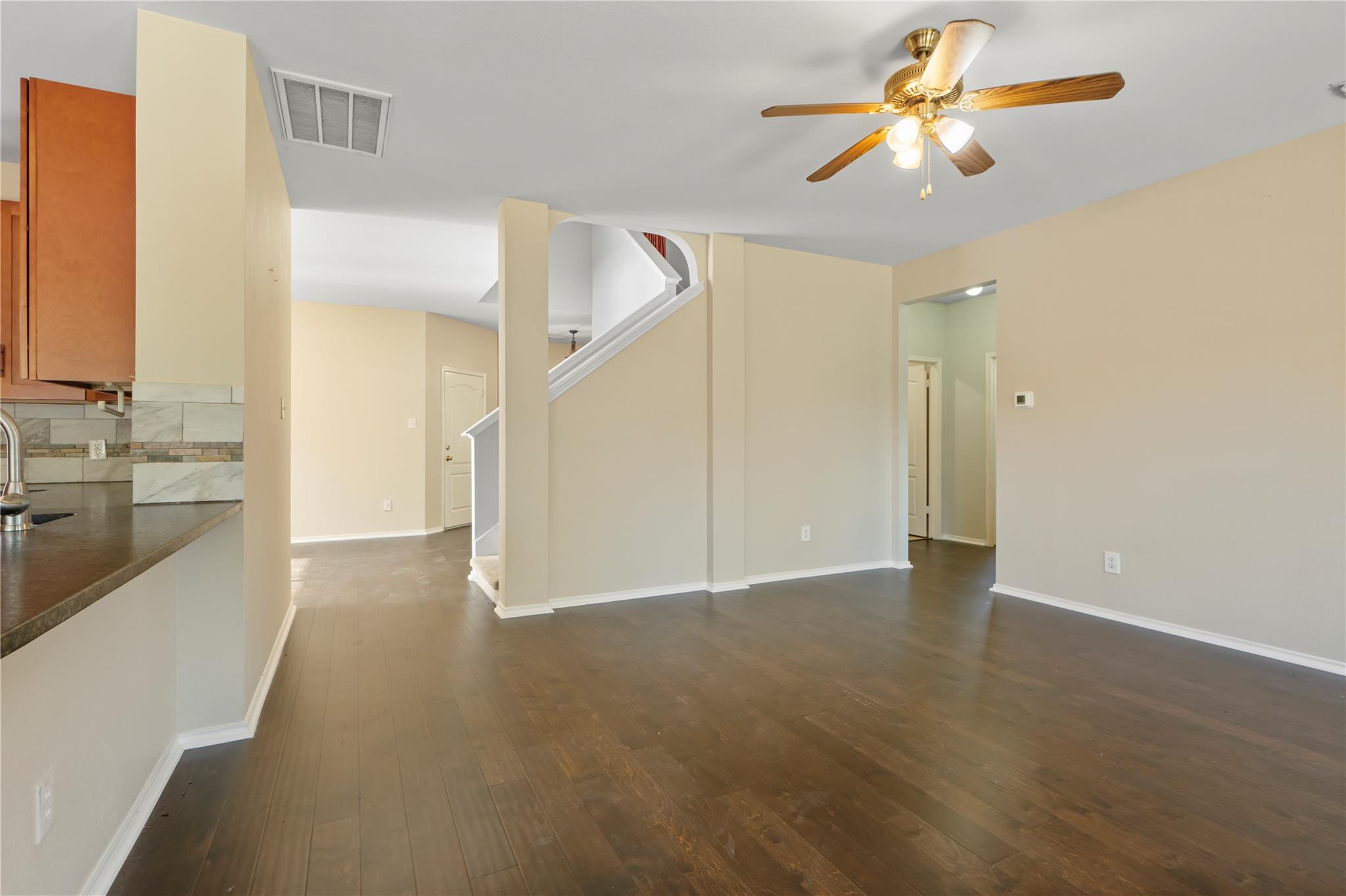 2306 Hayfield Sq, Pflugerville, TX 78660