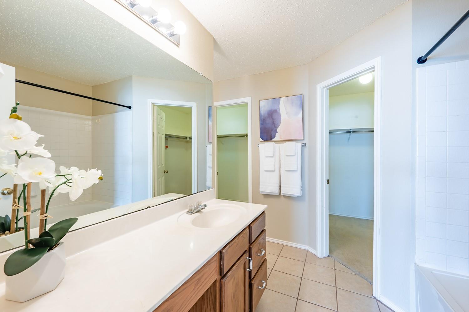 2017 Carriage Club Dr, Cedar Park, TX 78613