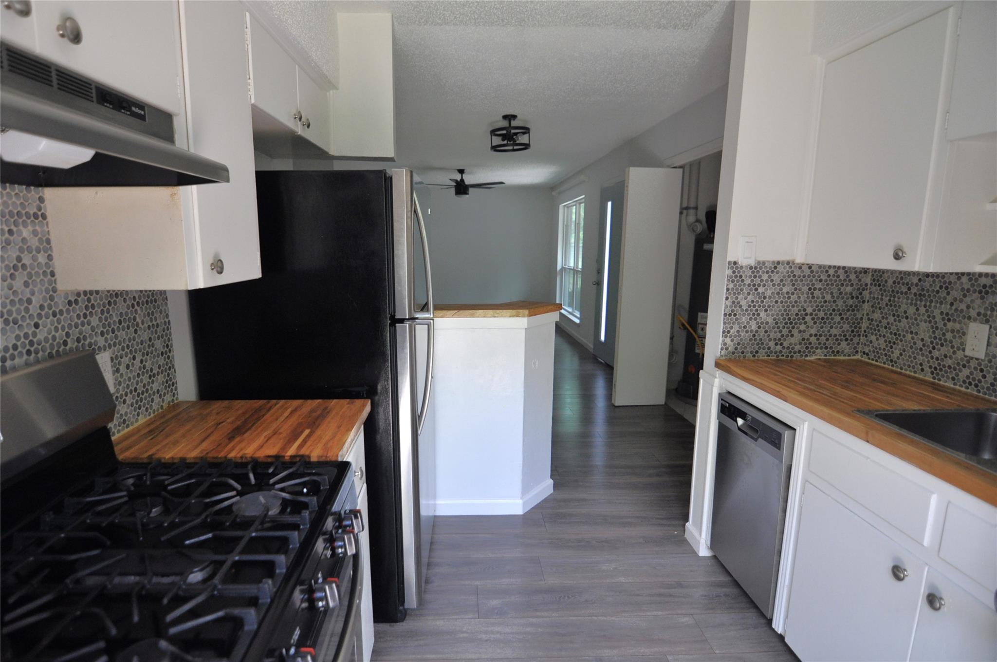 11301 Oakwood Dr # B, Austin, TX 78753