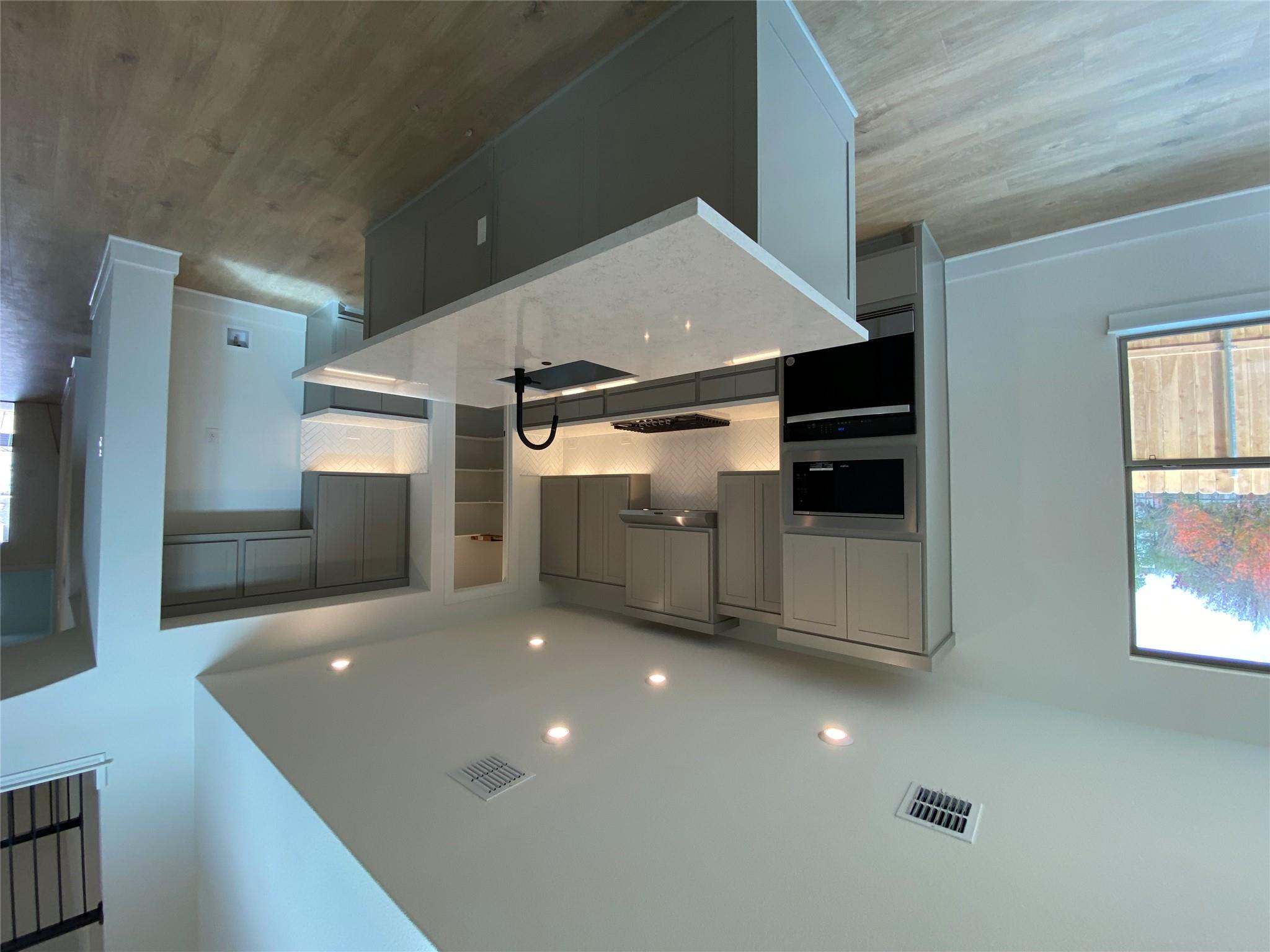 1068 Sonata Pl, Round Rock, TX 78681