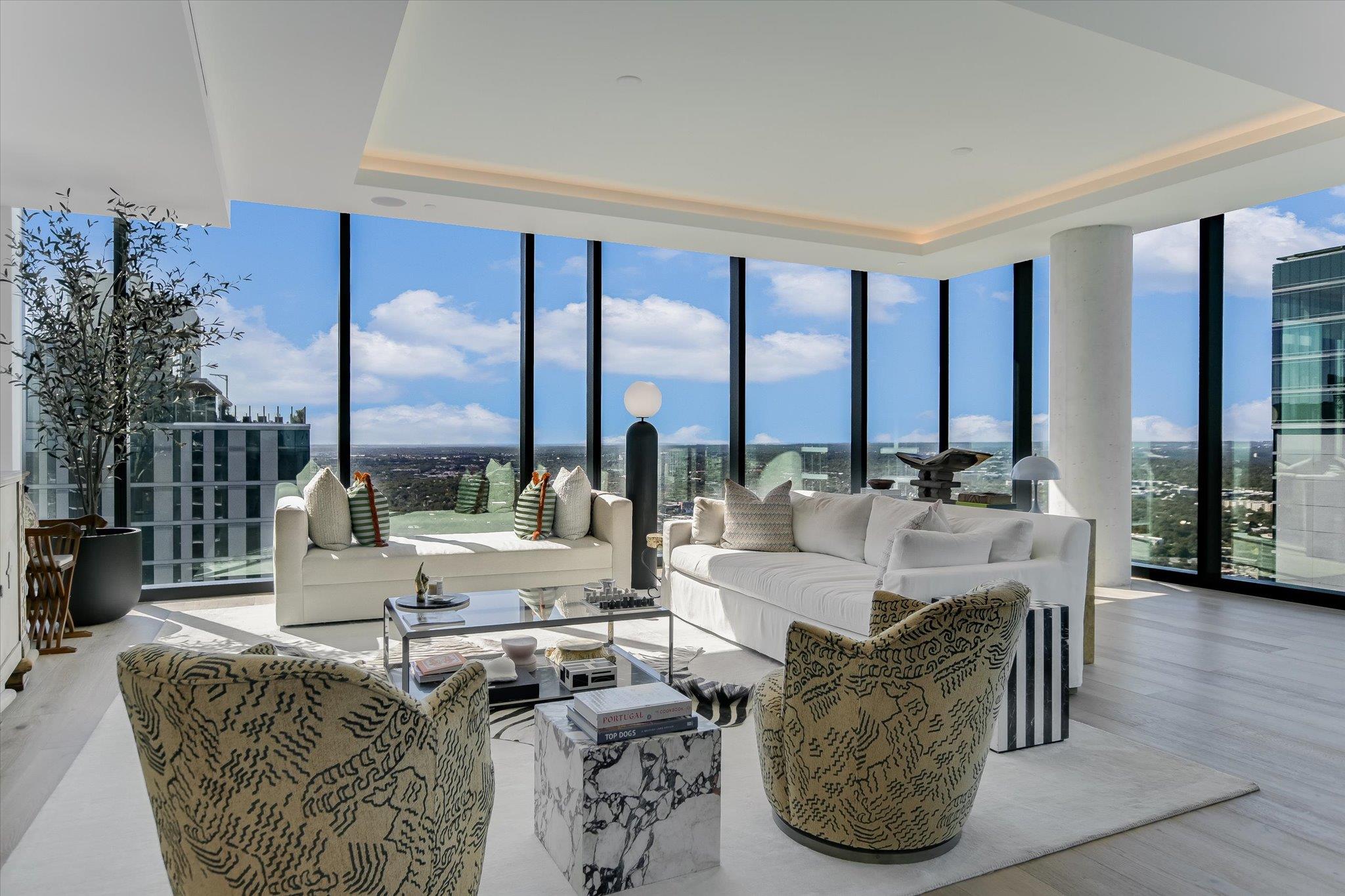 610 Davis St # 4603, Austin, TX 78701