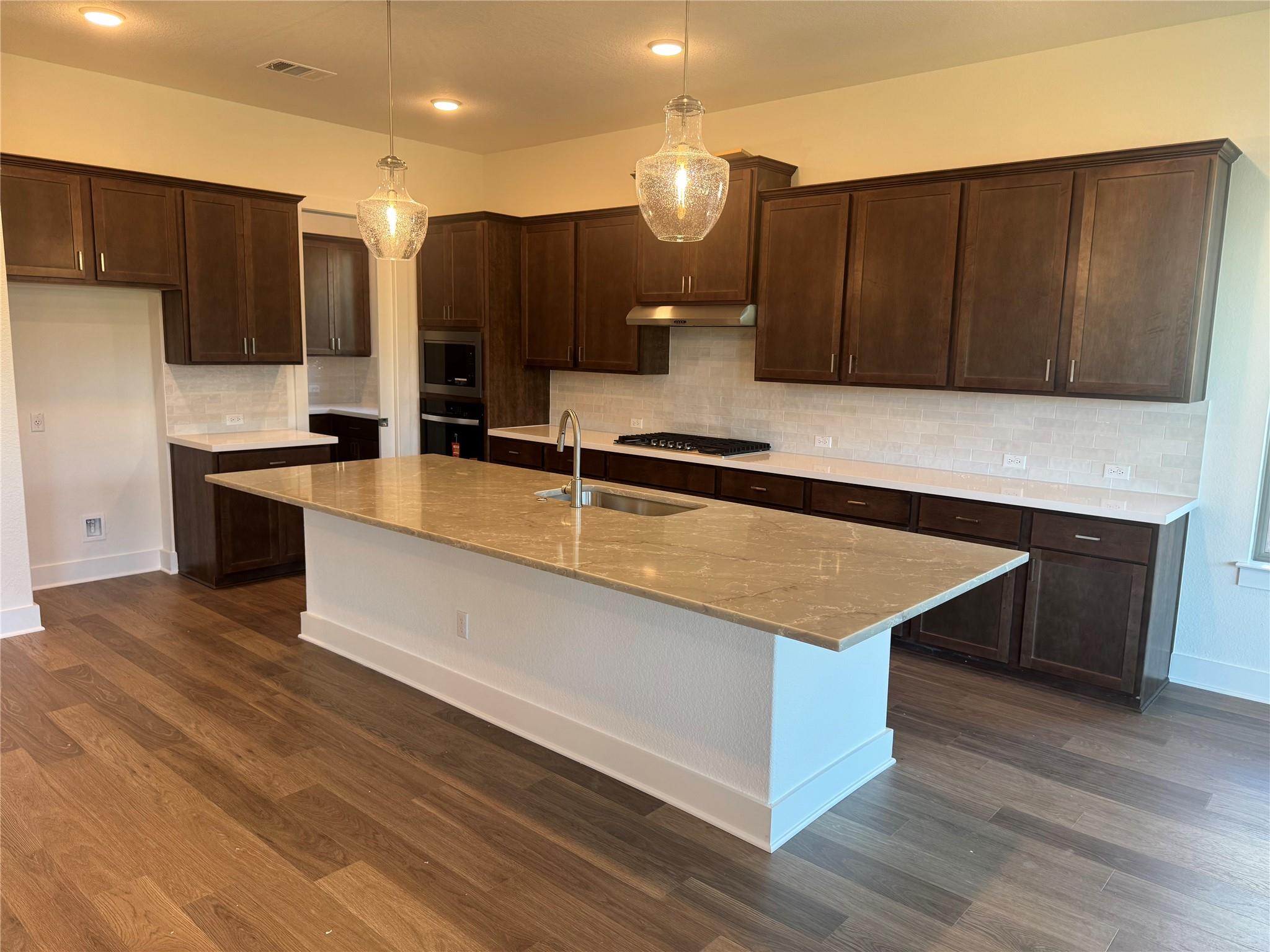 1828 Camay St, Leander, TX 78641