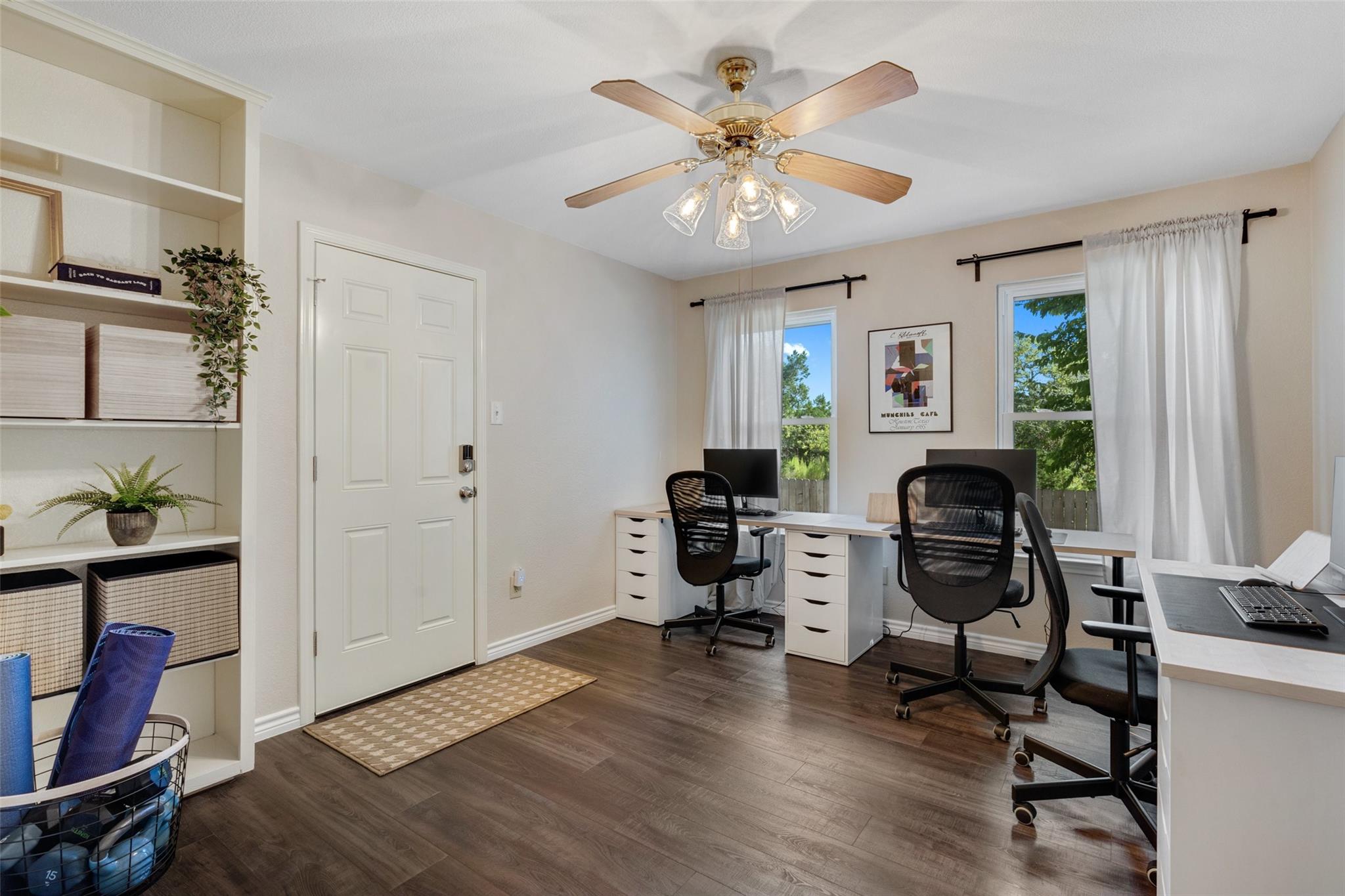 12049 Lincolnshire Dr, Austin, TX 78758