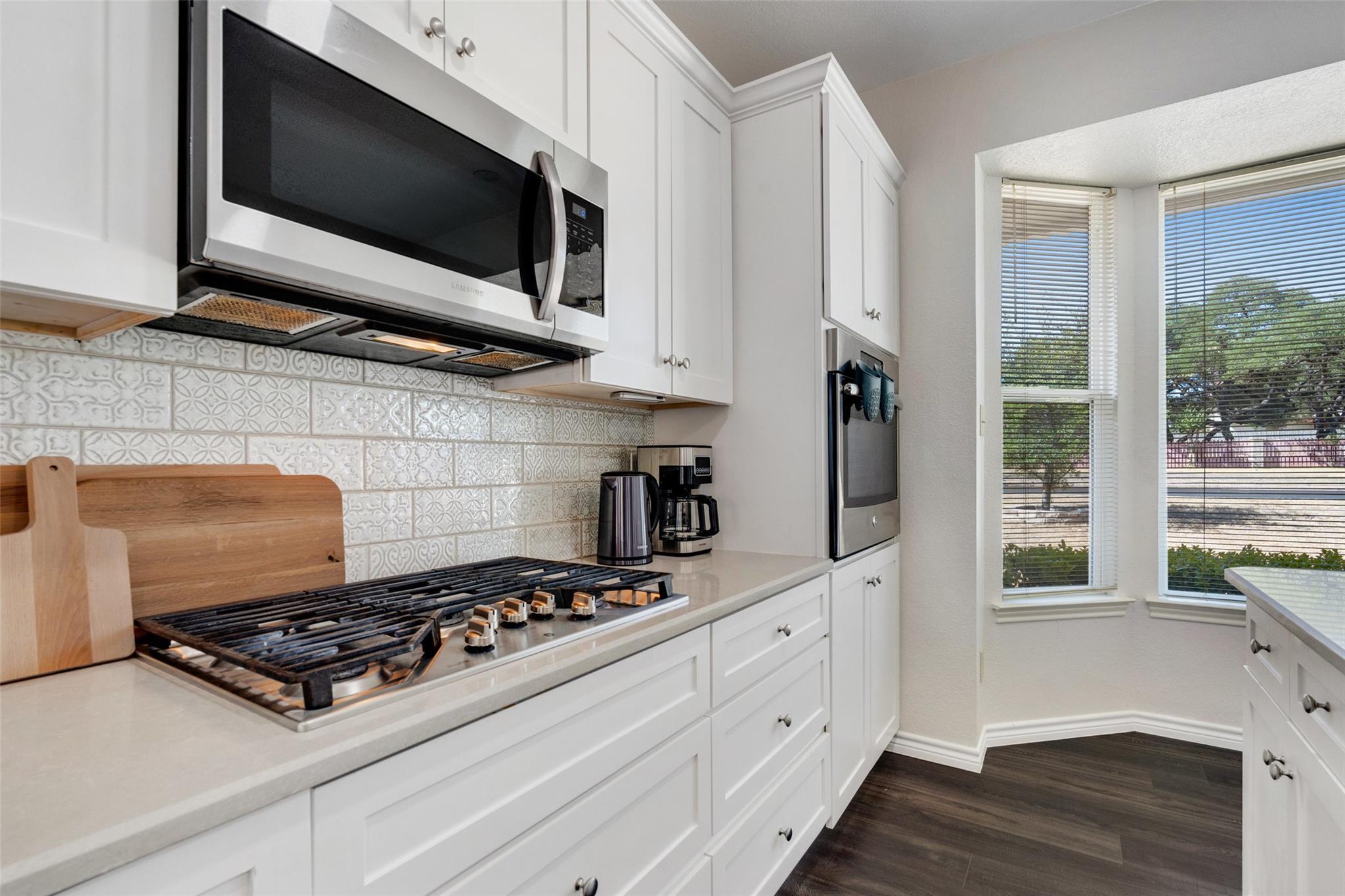 12049 Lincolnshire Dr, Austin, TX 78758