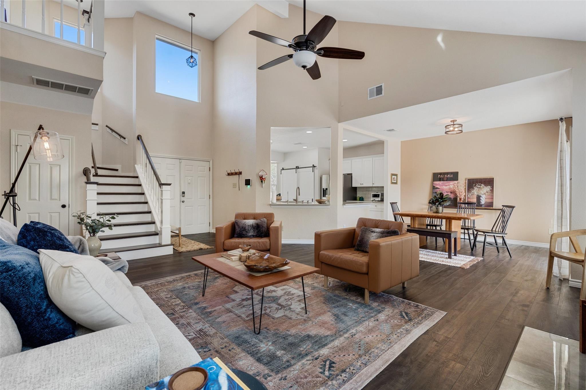 12049 Lincolnshire Dr, Austin, TX 78758