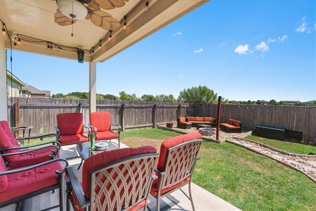 1104 Hillrose Dr, Leander, TX 78641