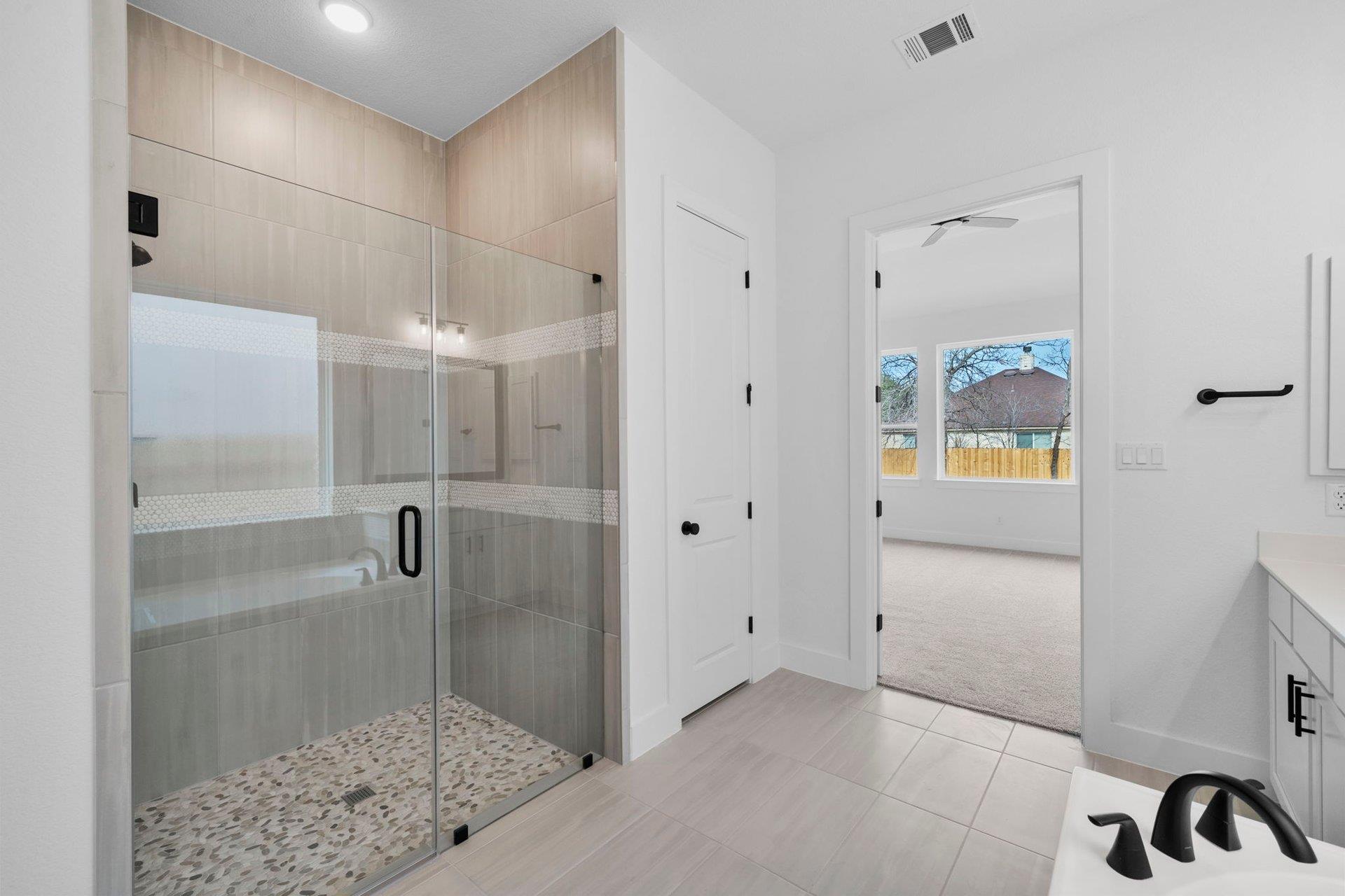 1729 Sauterne Dr, Leander, TX 78641