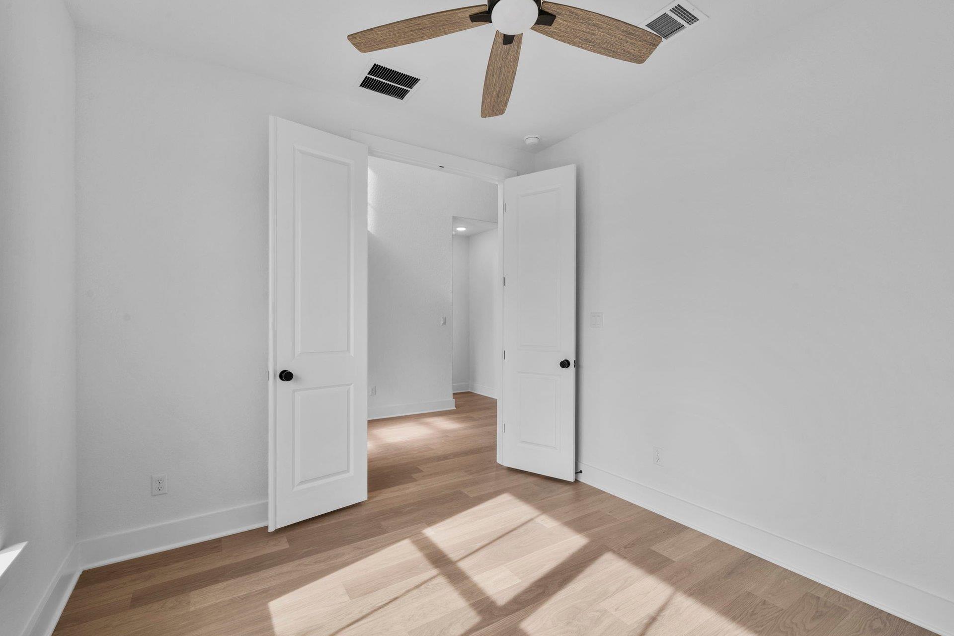 1729 Sauterne Dr, Leander, TX 78641