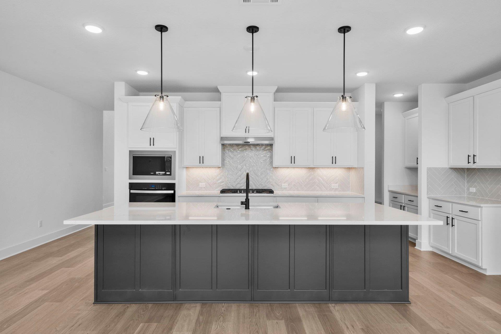 1729 Sauterne Dr, Leander, TX 78641