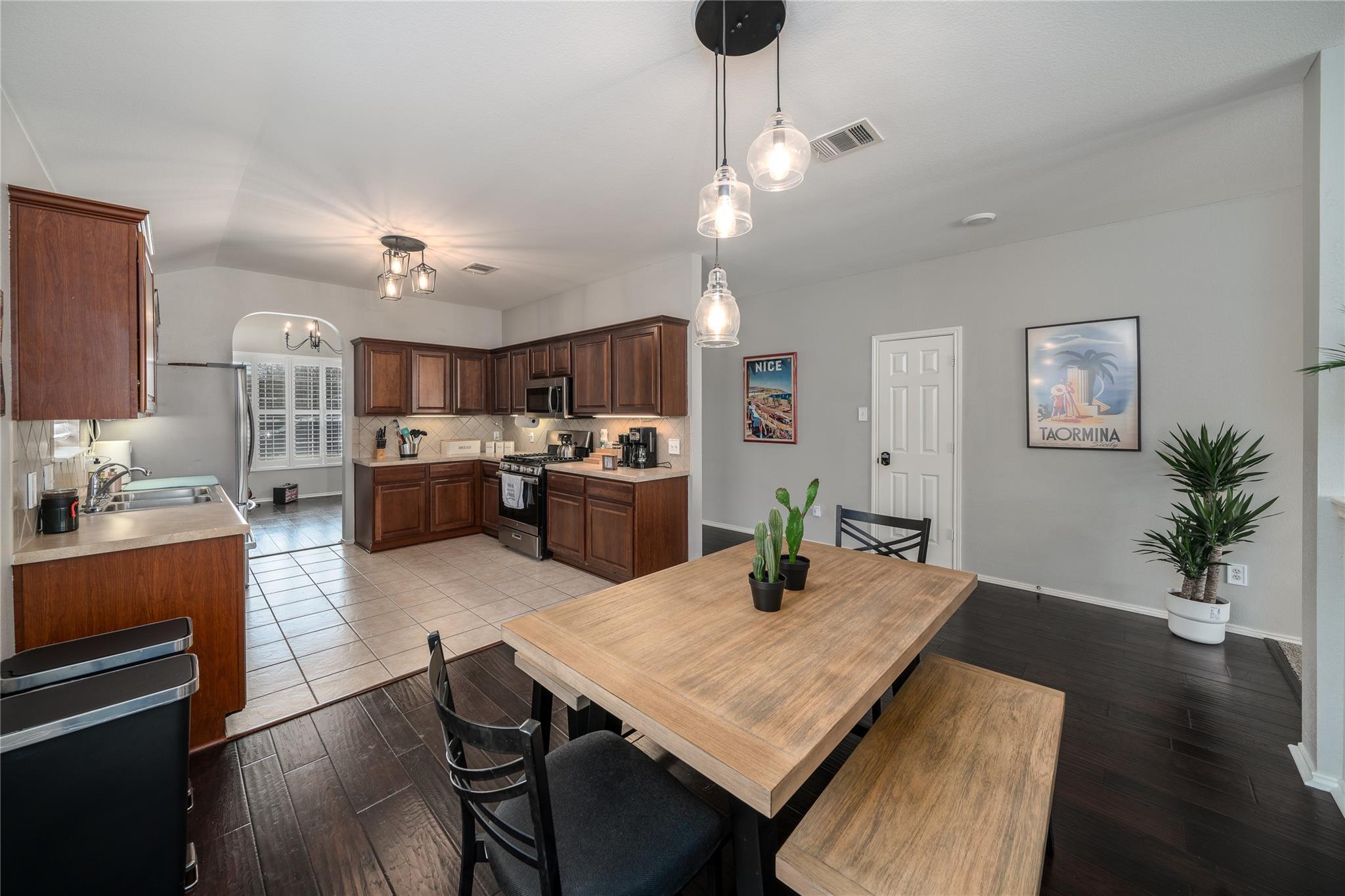 3220 Corrigan Ln, Round Rock, TX 78665