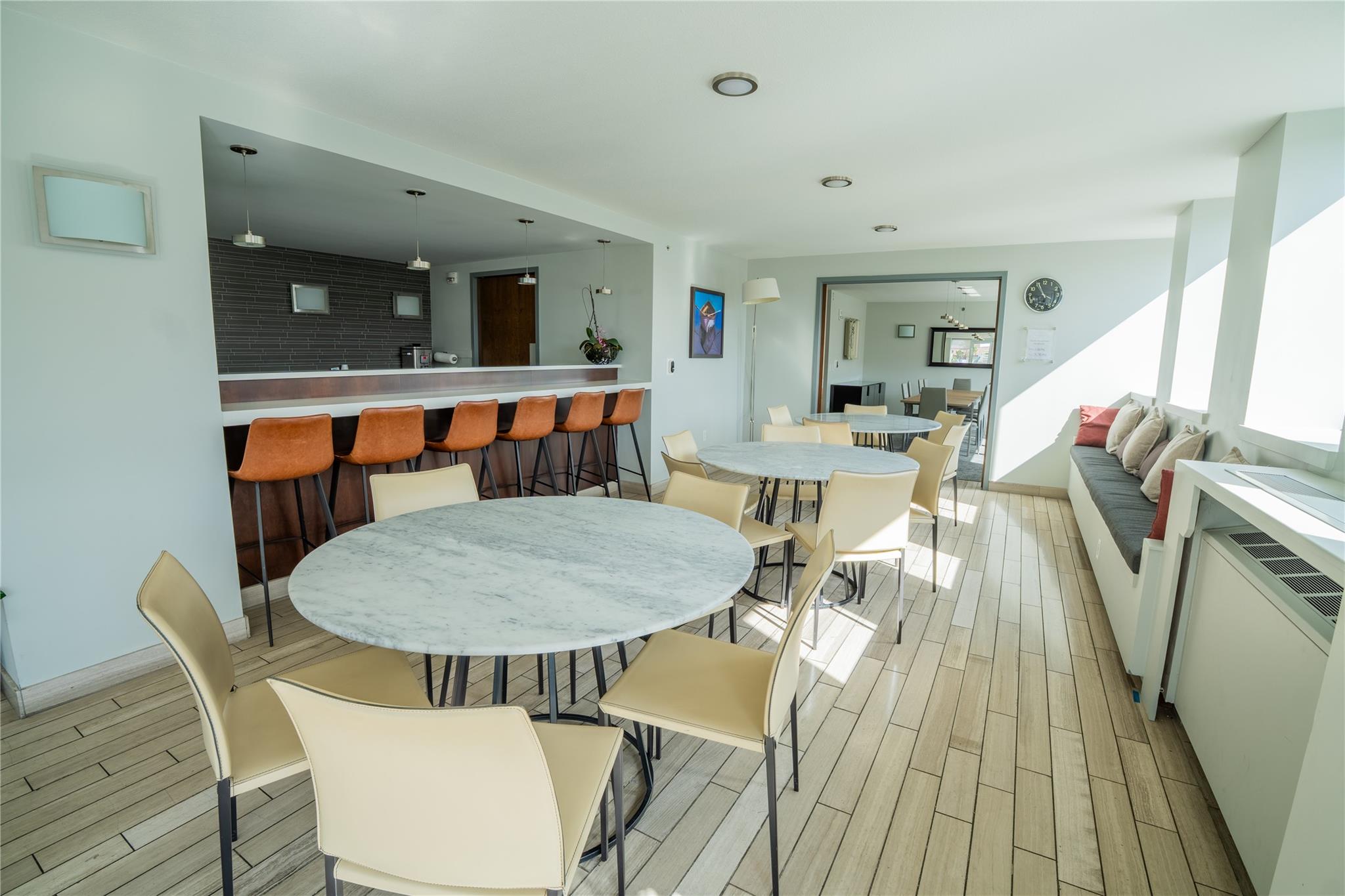 300 Bowie St # 2204, Austin, TX 78703