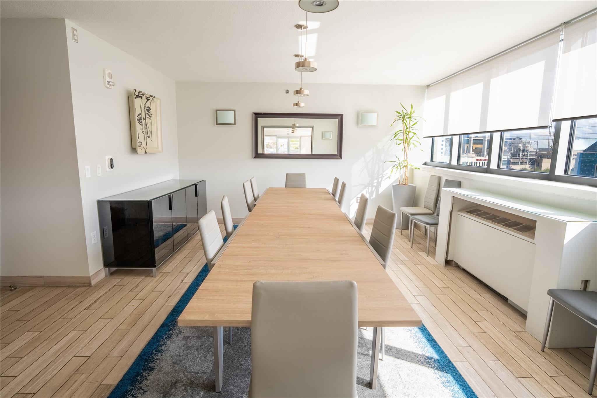 300 Bowie St # 2204, Austin, TX 78703