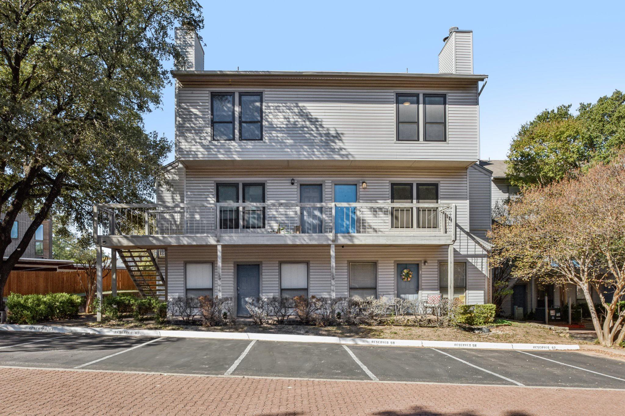 802 S 1st St # 220, Austin, TX 78704