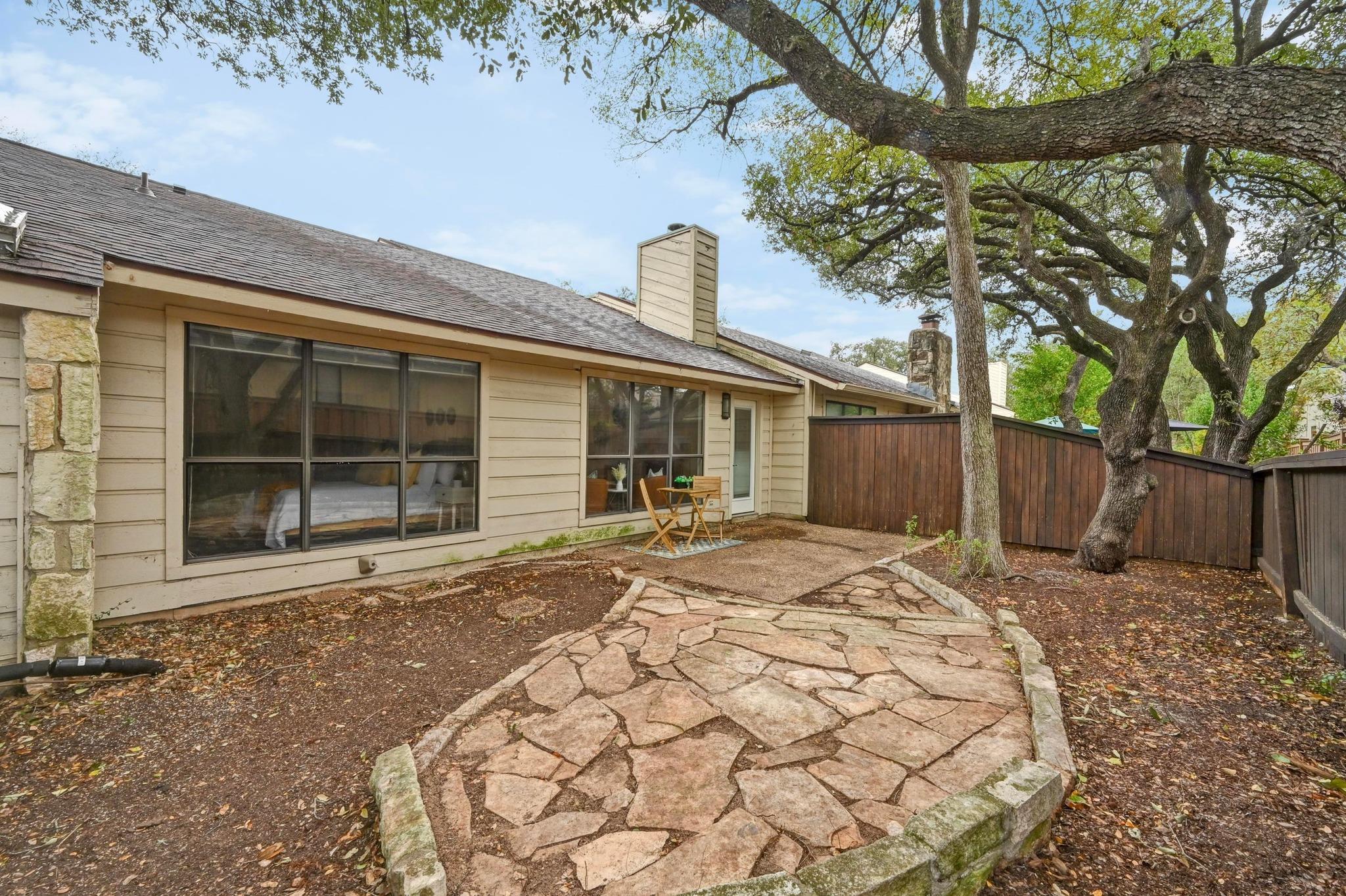 3711 Claburn Dr, Austin, TX 78759