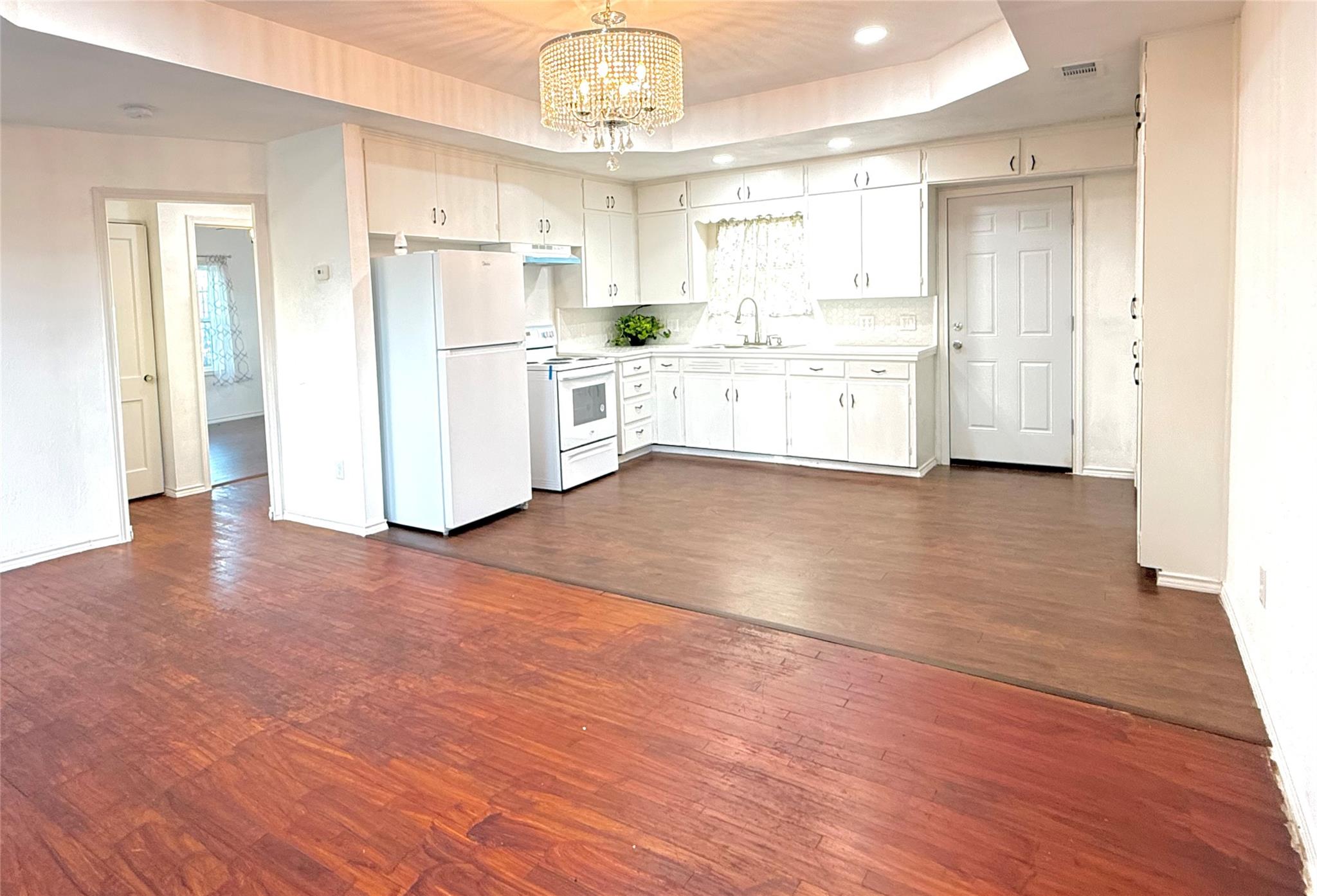 209 County Road 310, Rockdale, TX 76567