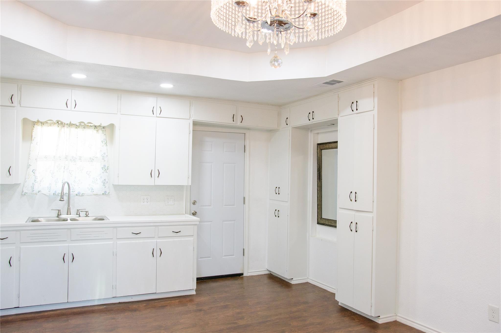 209 County Road 310, Rockdale, TX 76567