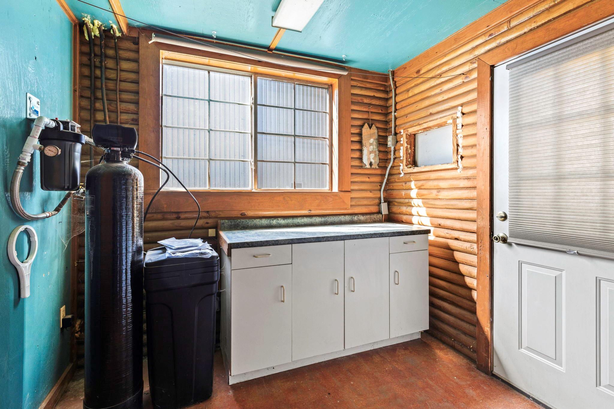 55 County Line Rd, Dale, TX 78616