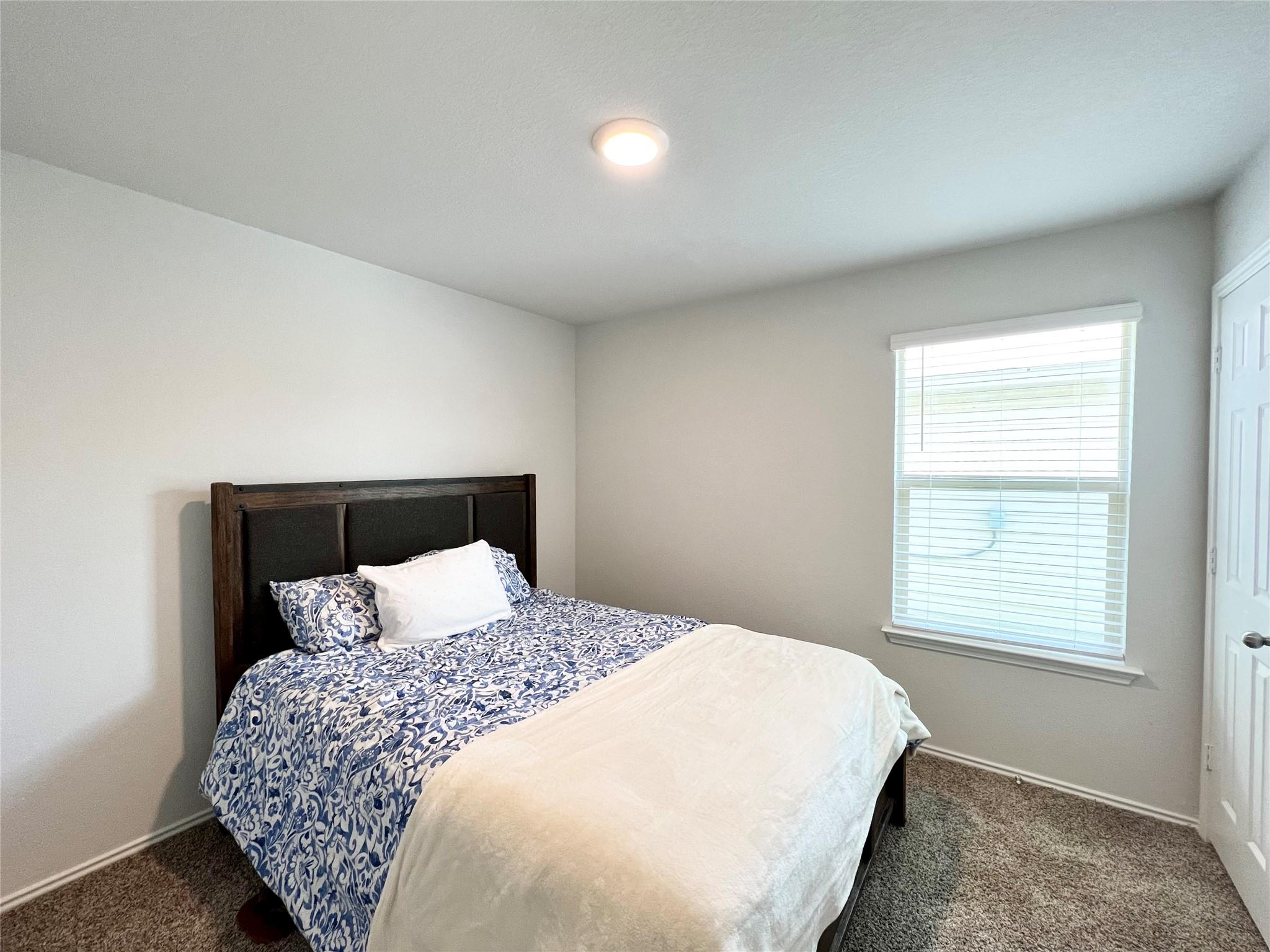 544 Taggart Trl, Jarrell, TX 76537