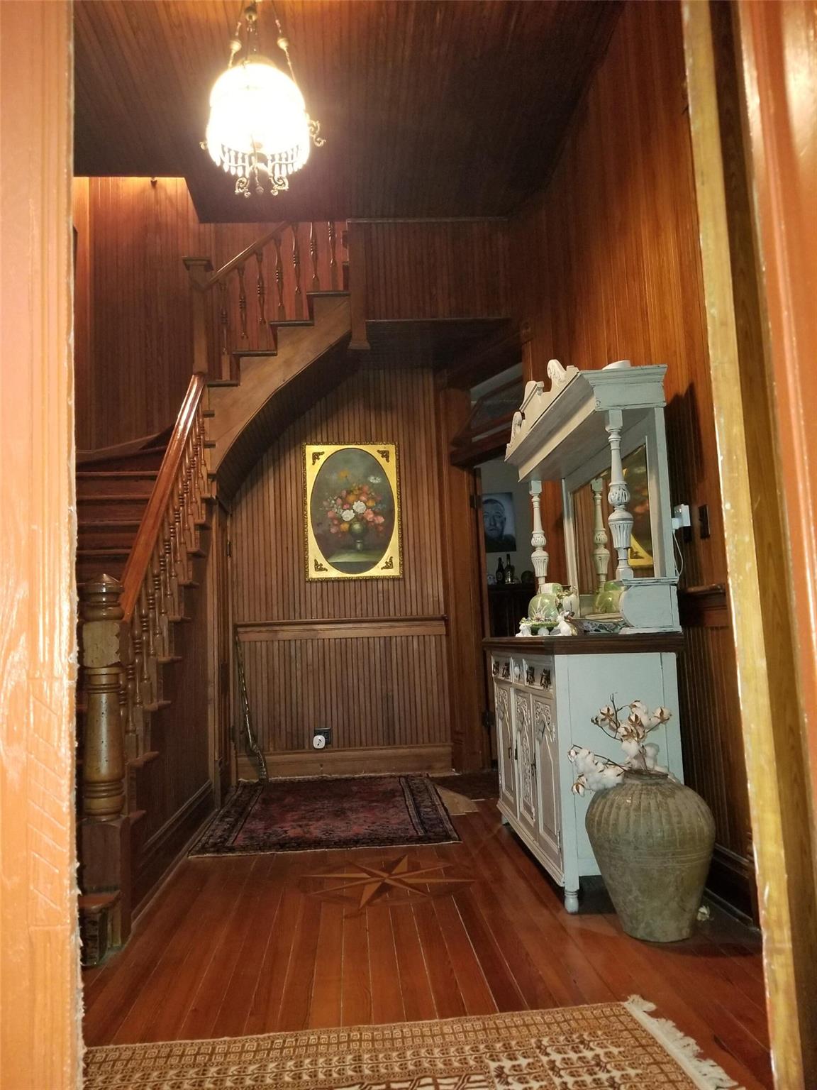 1 Bednar Ln, La Grange, TX 78945