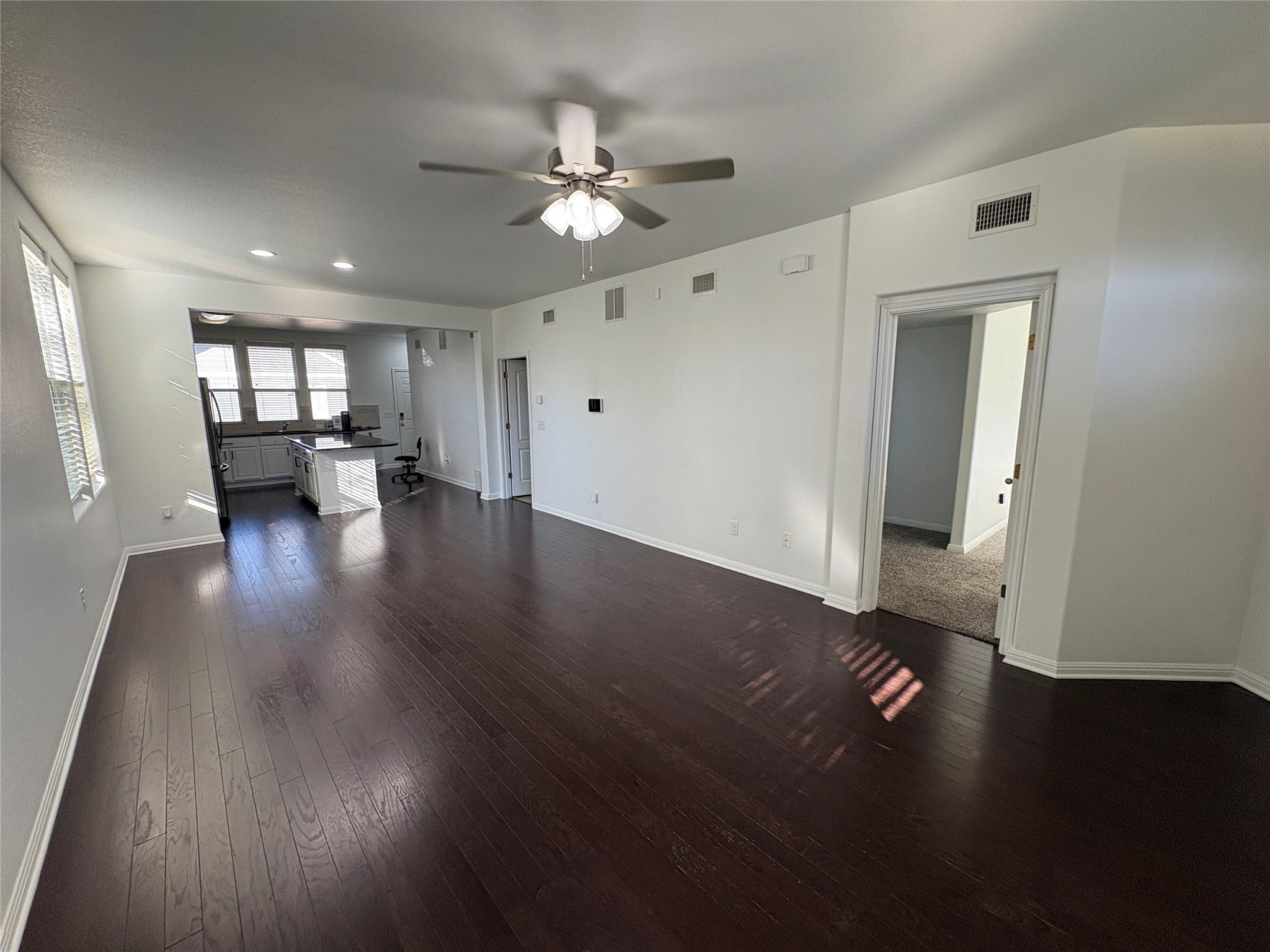 177 Grace, Kyle, TX 78640