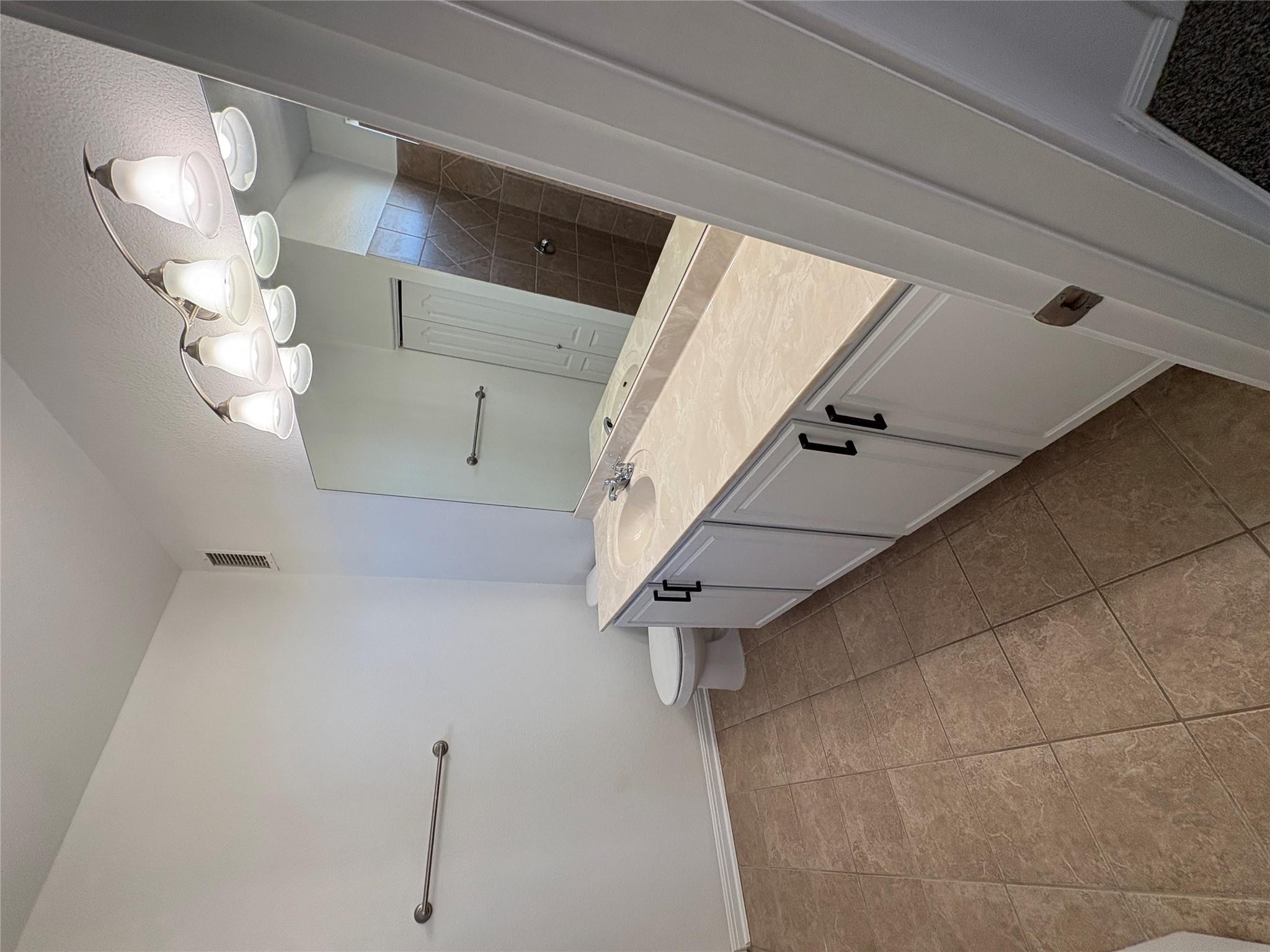 177 Grace, Kyle, TX 78640