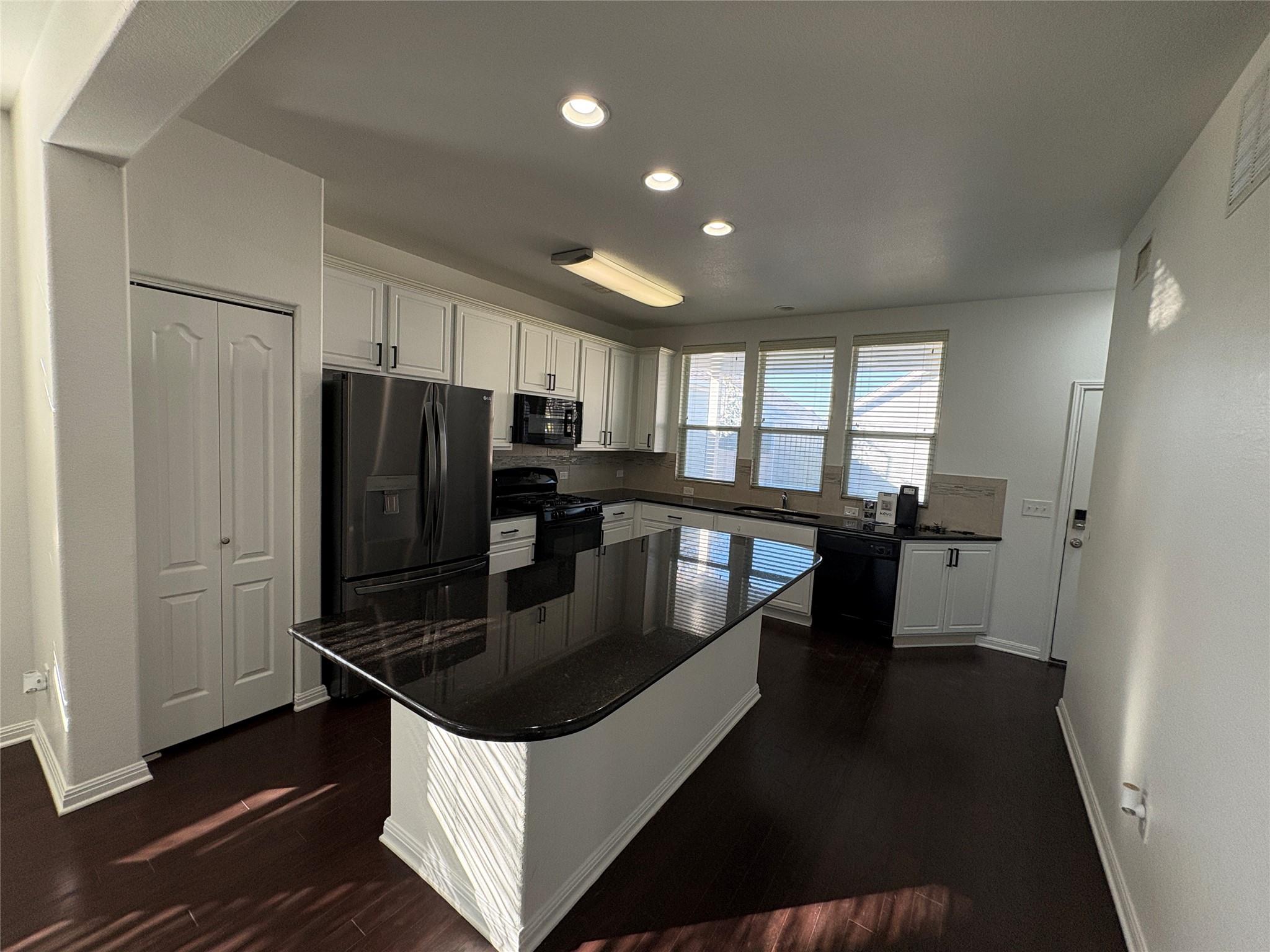 177 Grace, Kyle, TX 78640