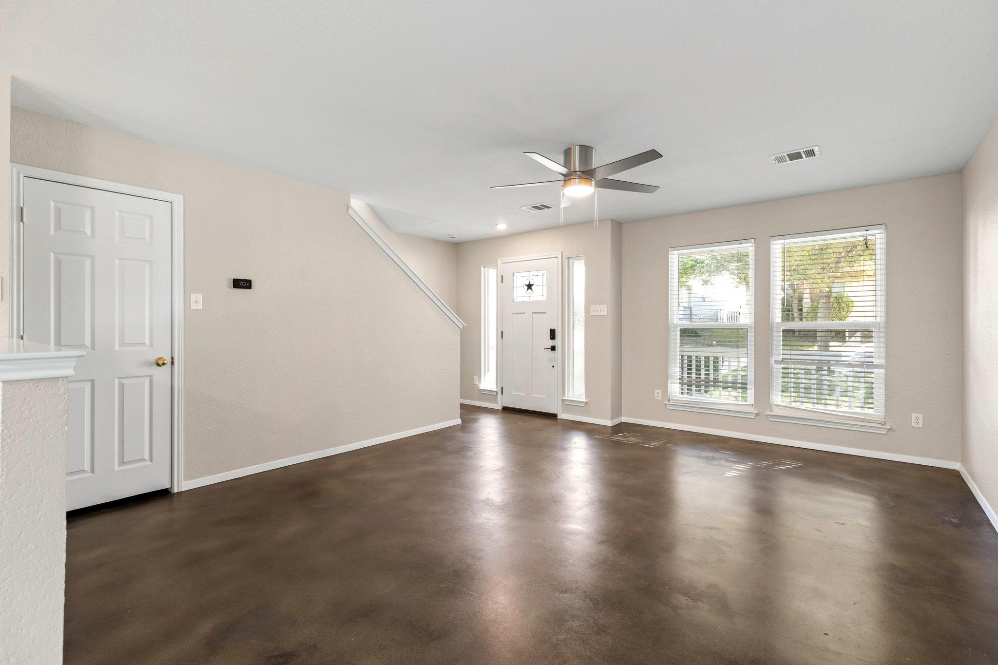 284 Michaelis Rd, Kyle, TX 78640