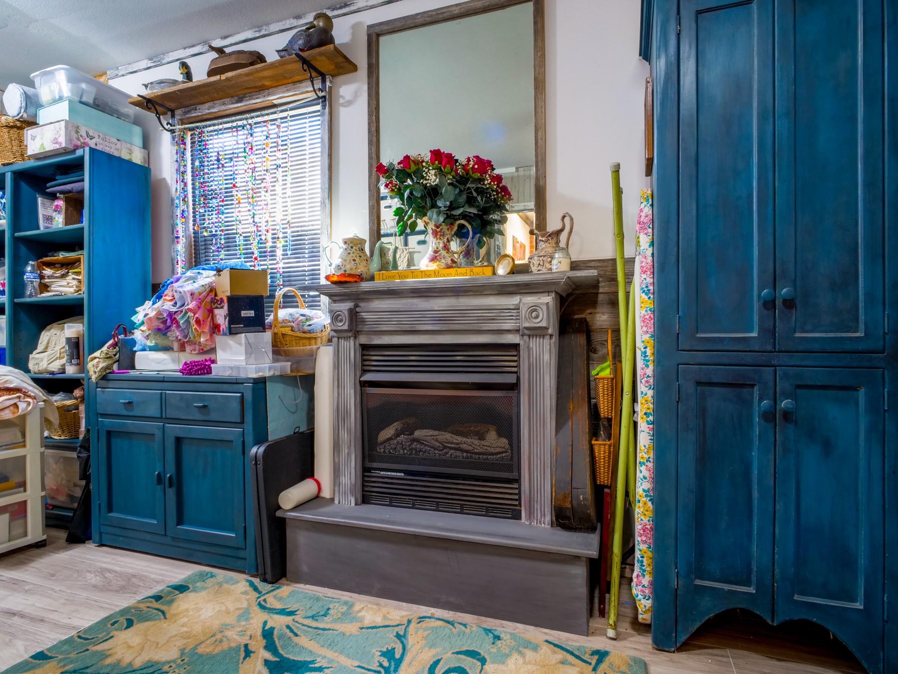 301 E Castlebriar Dr, Marble Falls, TX 78654