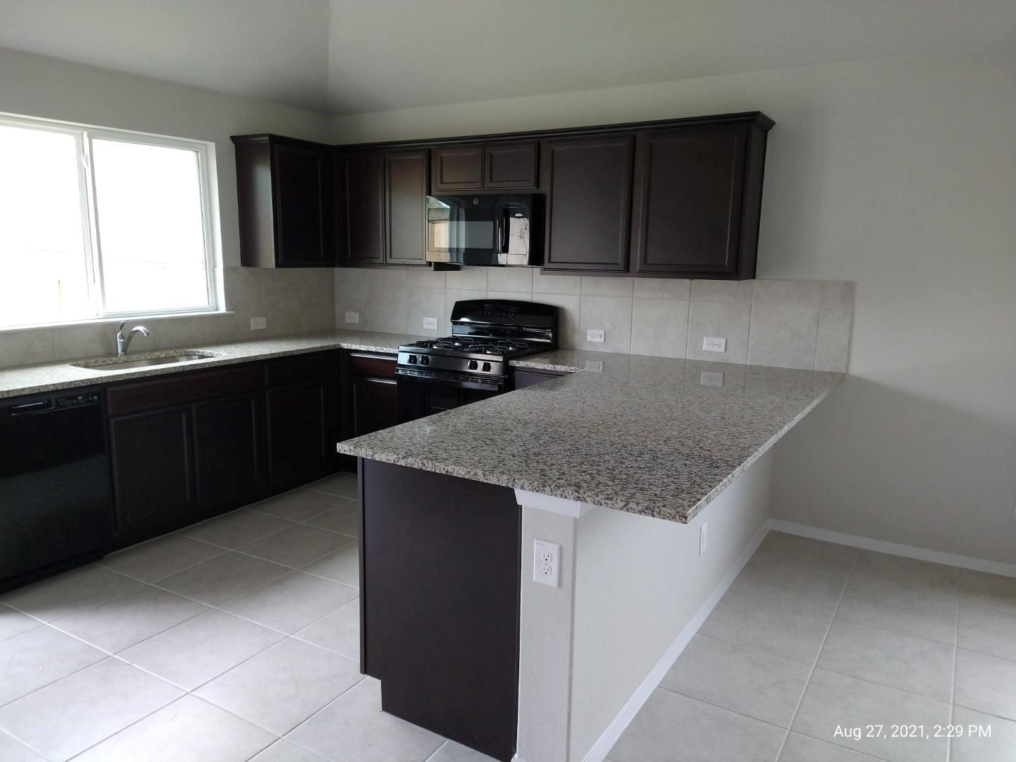 11624 Lago de Garda Dr, Austin, TX 78747