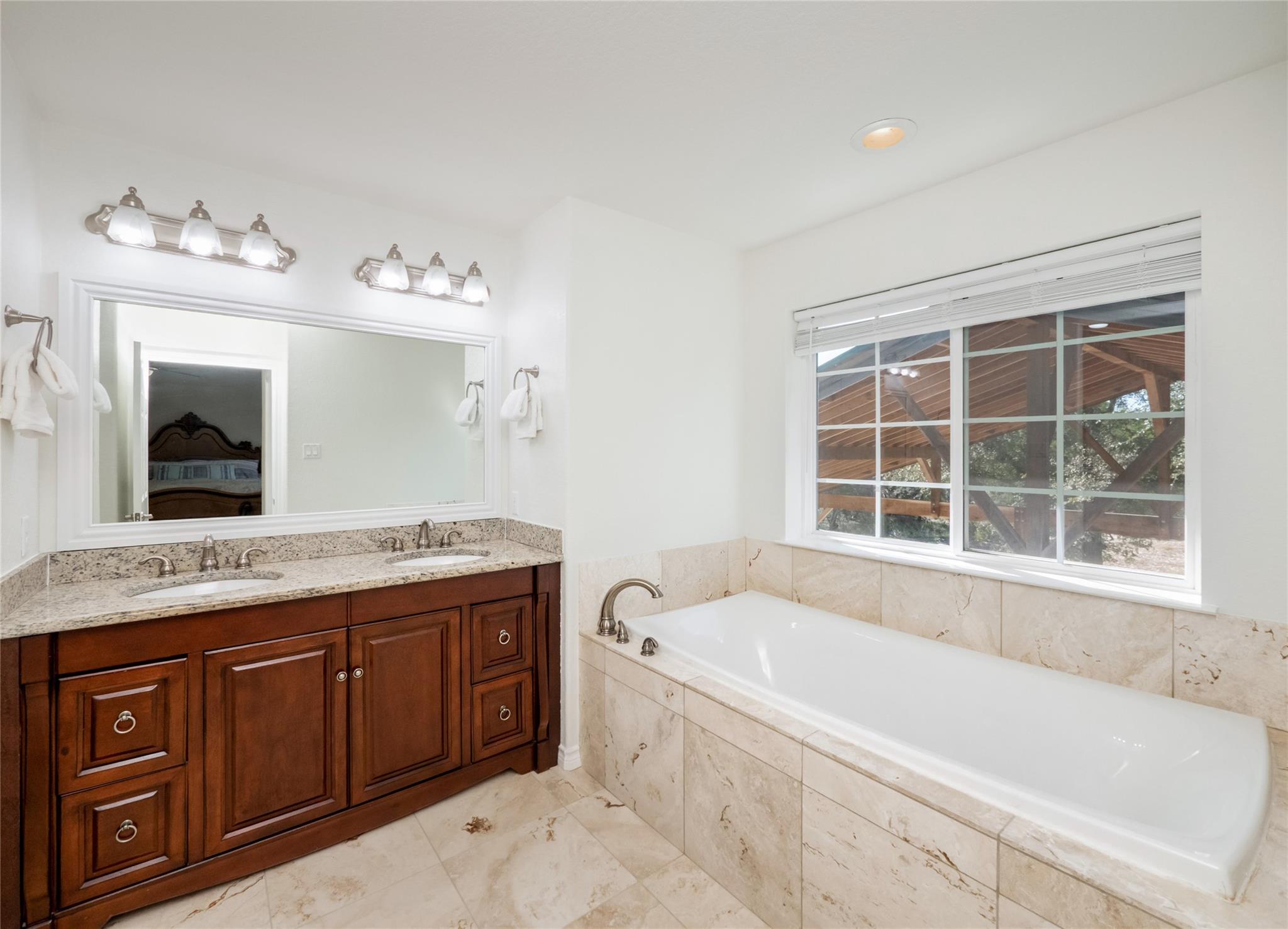 16206 Sweetwood Trl, Austin, TX 78737